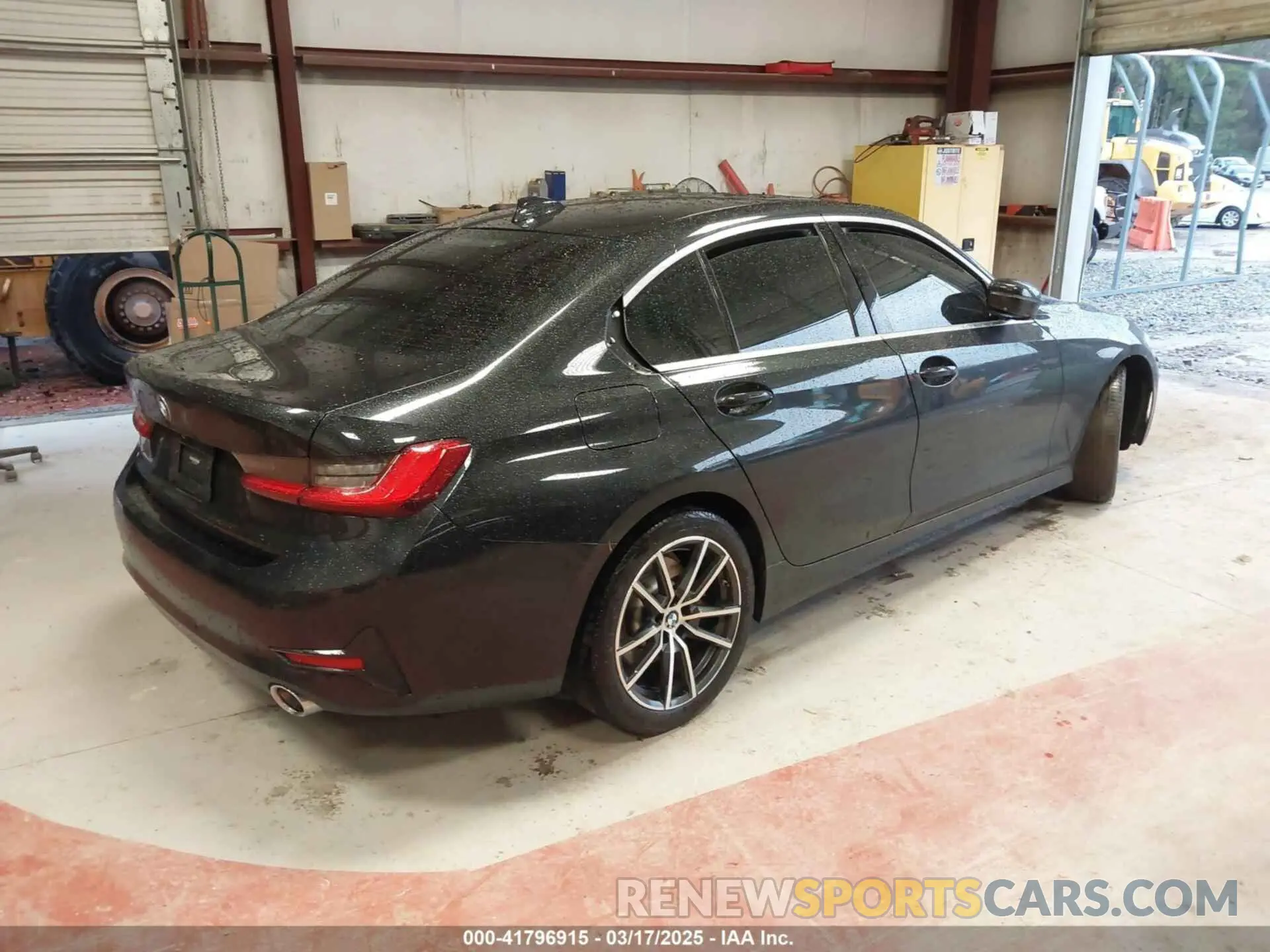 4 Photograph of a damaged car 3MW5R1J50K8B00066 BMW 330I 2019