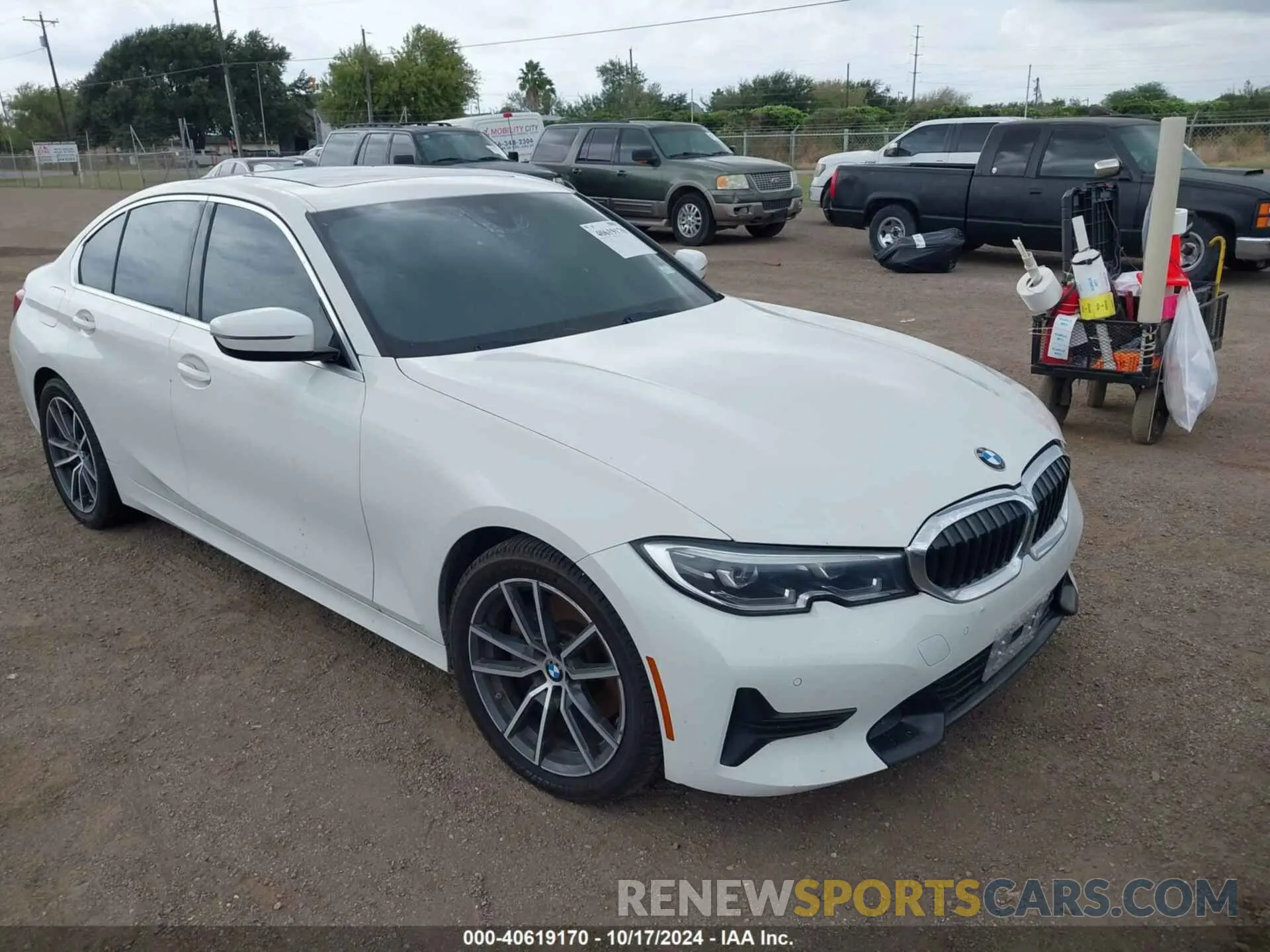 1 Photograph of a damaged car 3MW5R1J50K8B03307 BMW 330I 2019