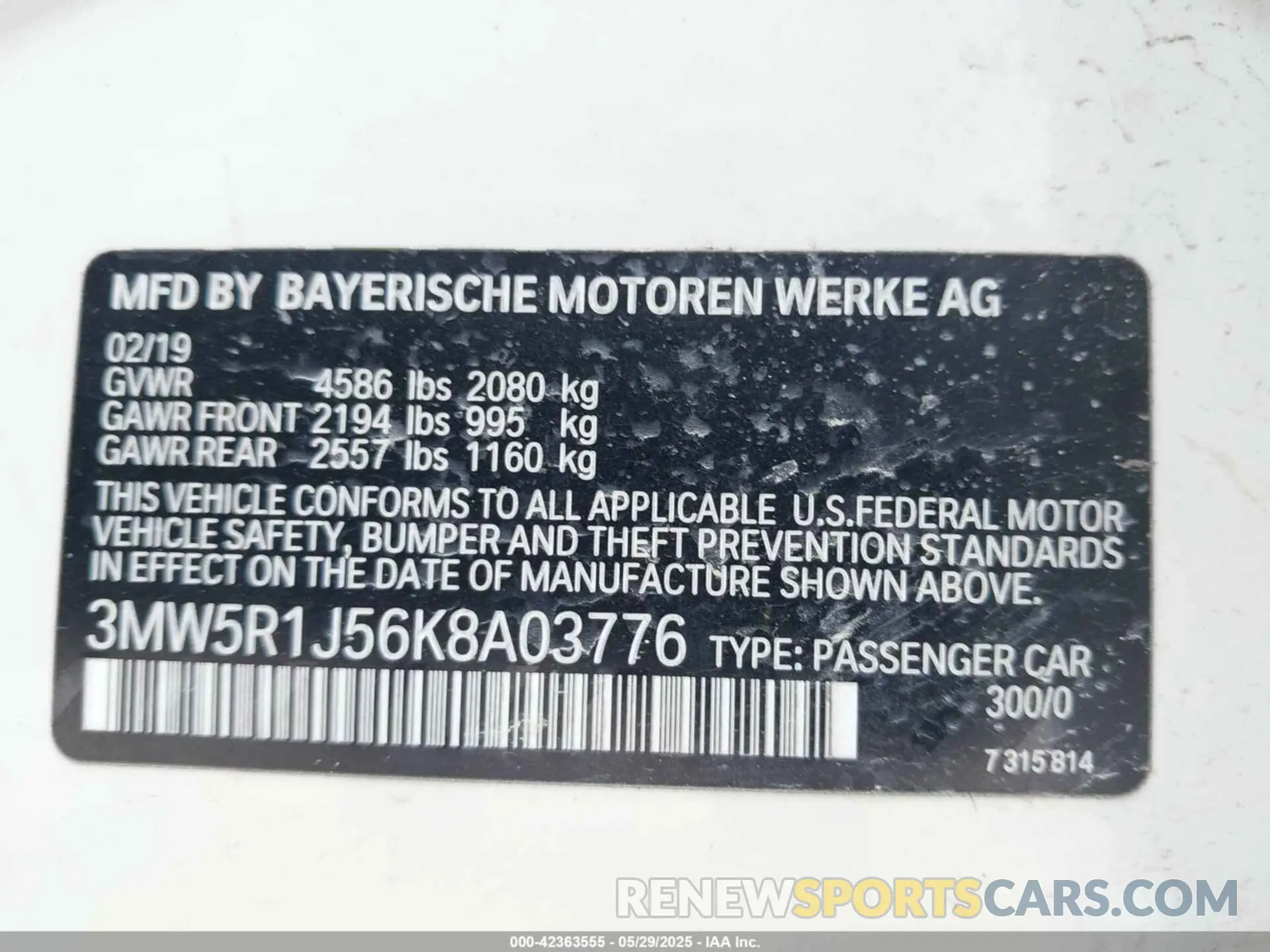 9 Photograph of a damaged car 3MW5R1J56K8A03776 BMW 330I 2019