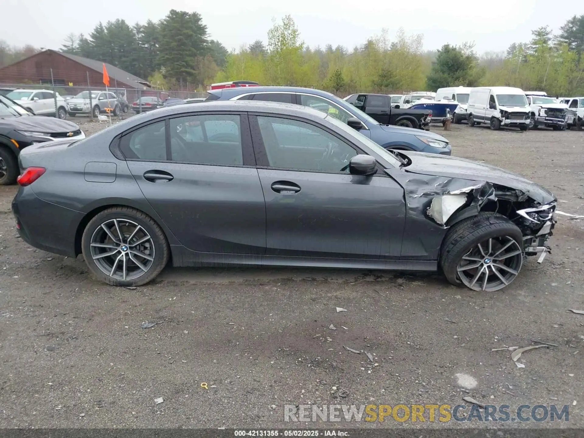 13 Photograph of a damaged car 3MW5R7J54K8A05383 BMW 330I 2019