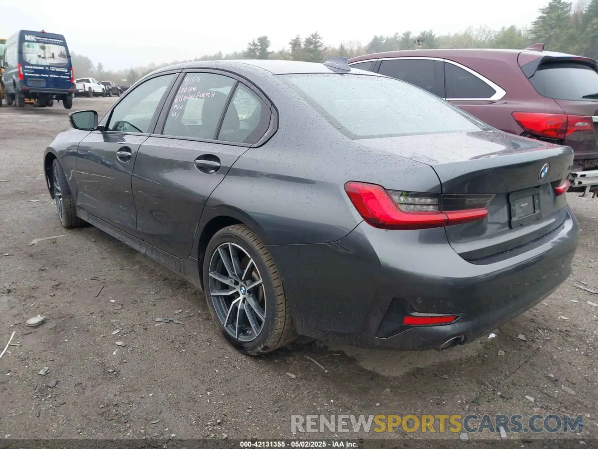 3 Photograph of a damaged car 3MW5R7J54K8A05383 BMW 330I 2019