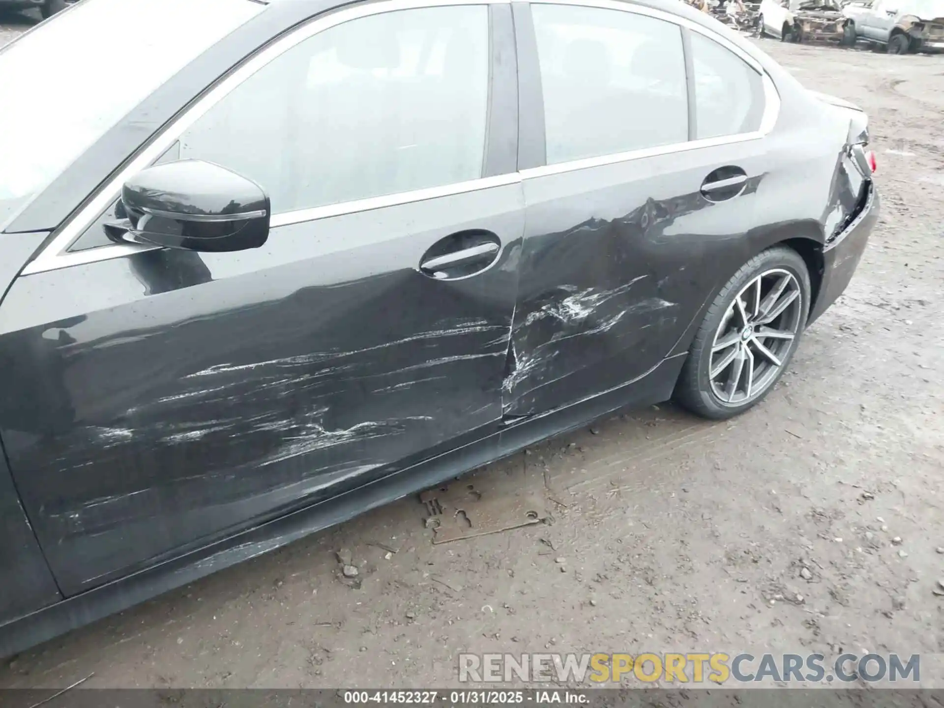 6 Photograph of a damaged car 3MW5R7J54K8B00865 BMW 330I 2019