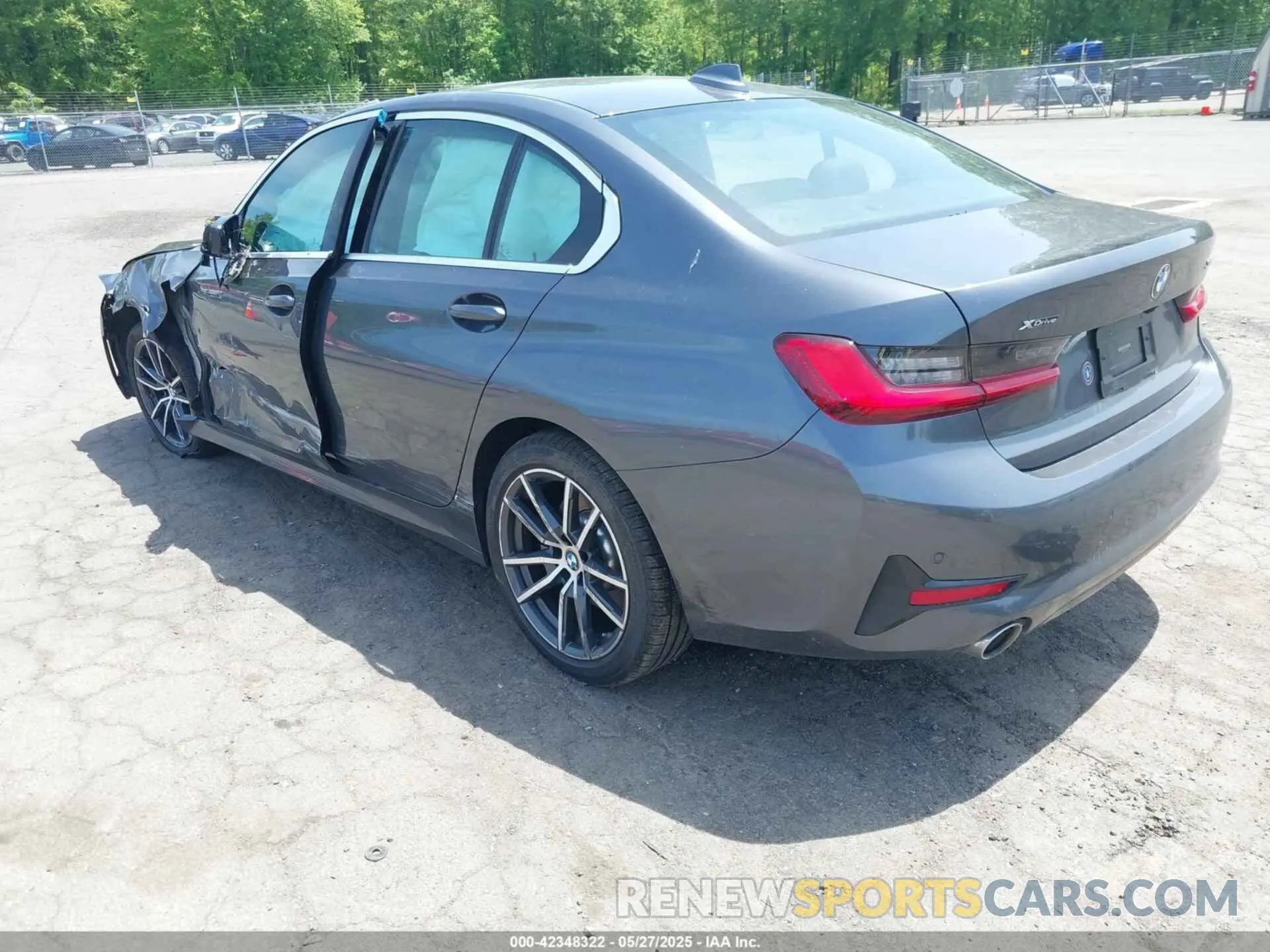 3 Photograph of a damaged car 3MW5R7J54K8B01563 BMW 330I 2019