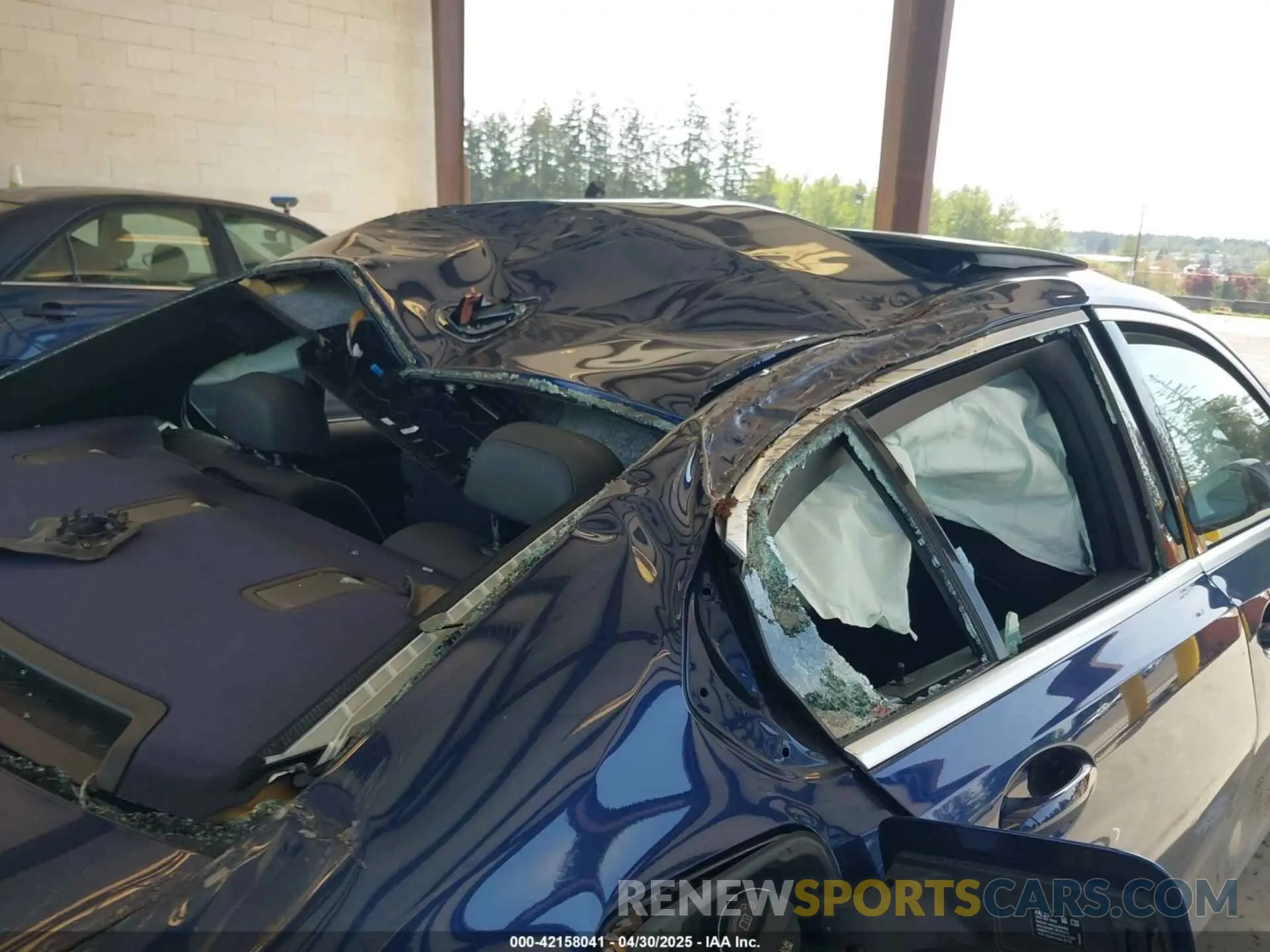 6 Photograph of a damaged car WBA5R1C51KAJ99658 BMW 330I 2019