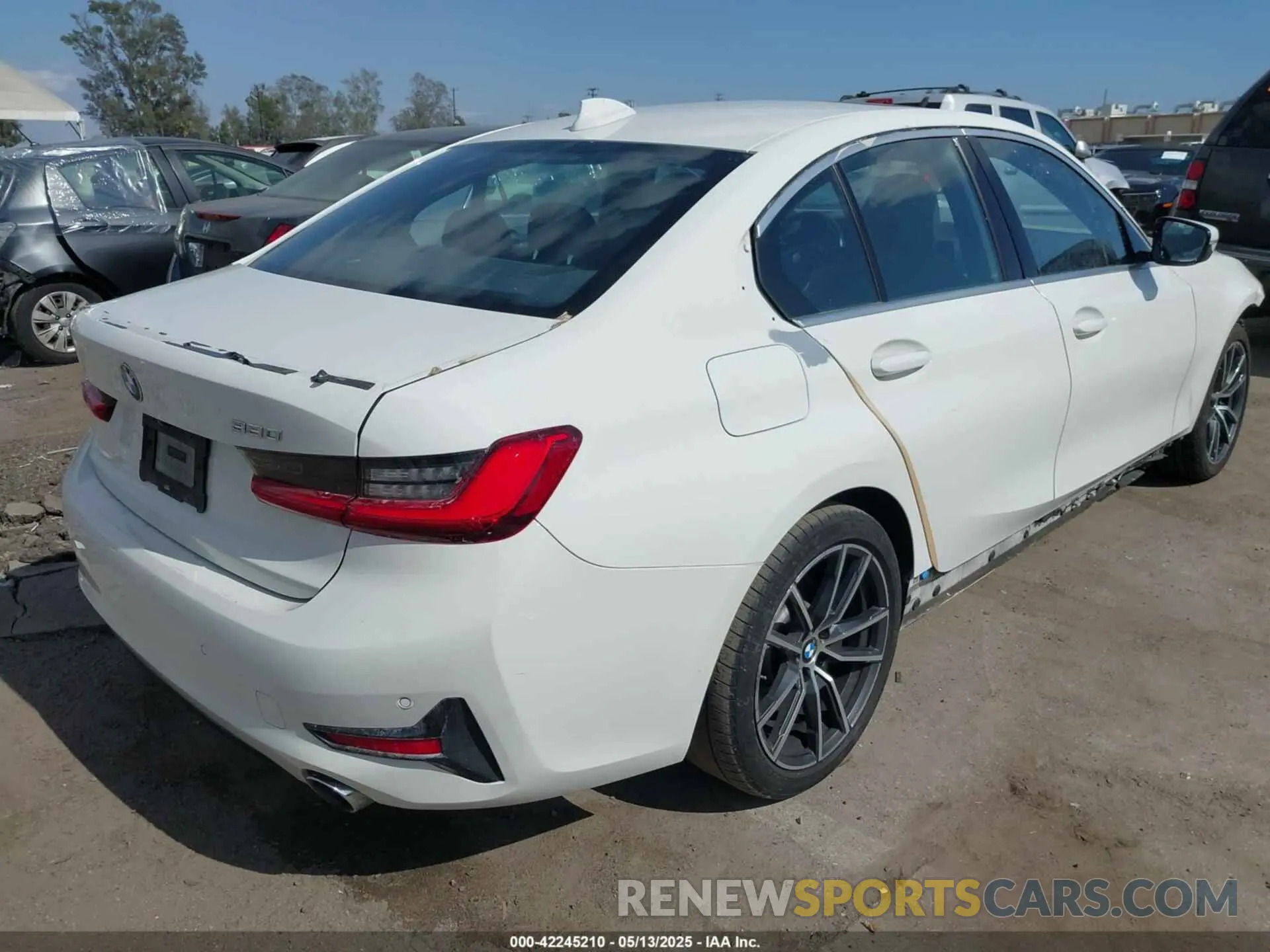 4 Photograph of a damaged car WBA5R1C53KAJ99922 BMW 330I 2019