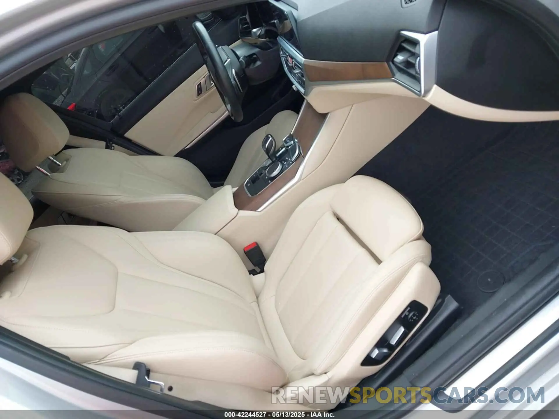 5 Photograph of a damaged car WBA5R1C54KAK10233 BMW 330I 2019