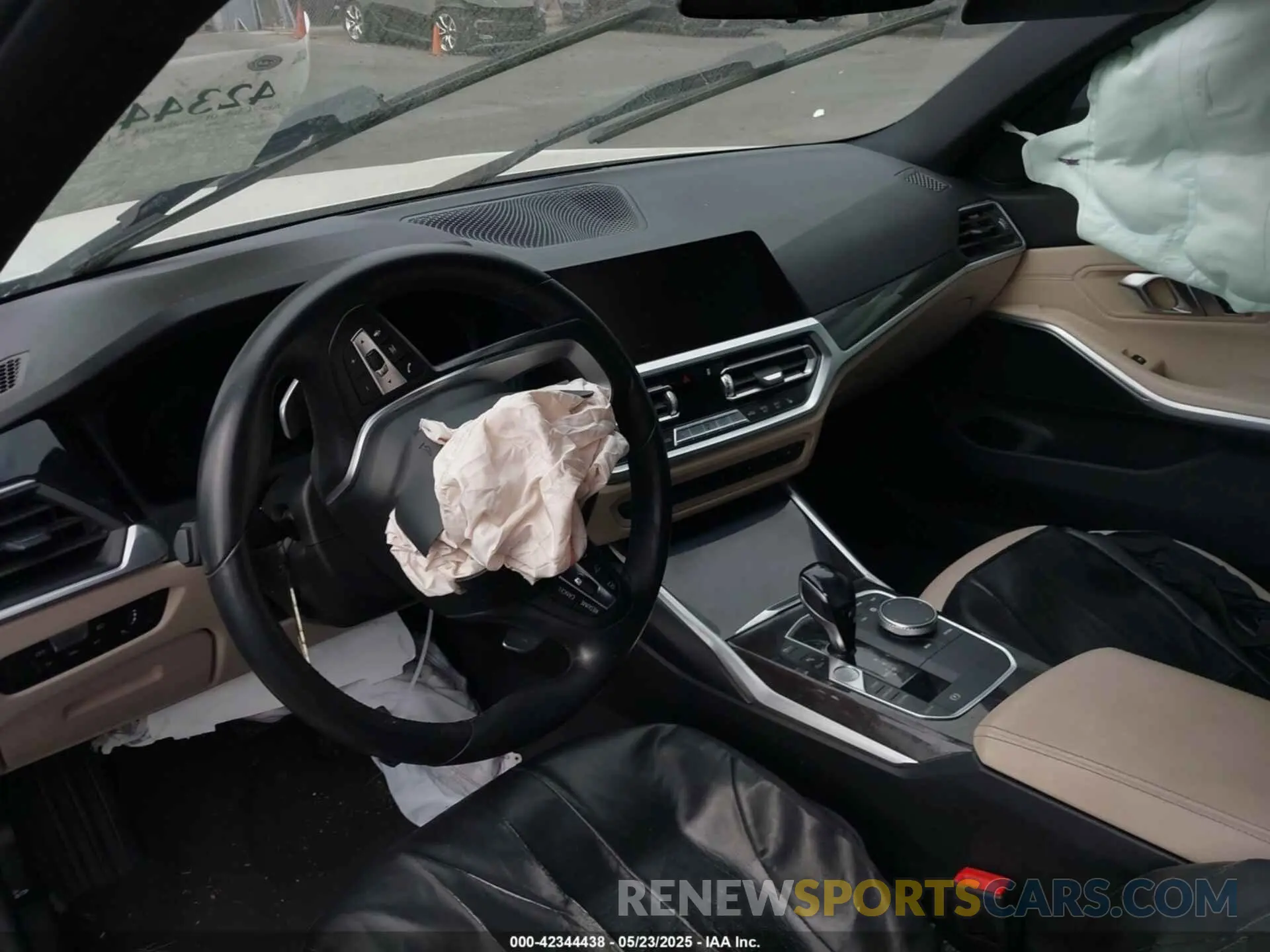 5 Photograph of a damaged car WBA5R1C56KFH28592 BMW 330I 2019