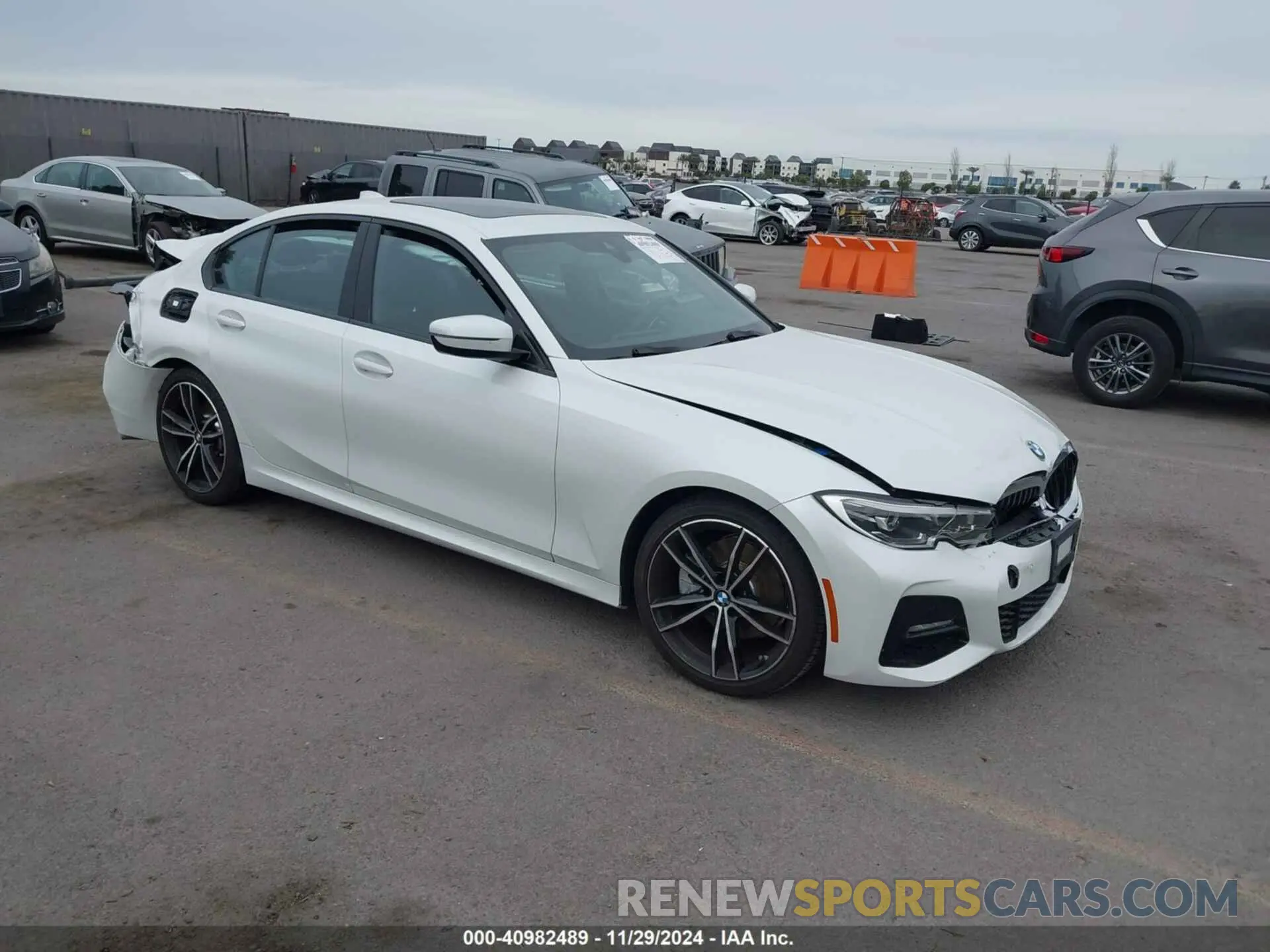 1 Photograph of a damaged car WBA5R1C59KAK07571 BMW 330I 2019