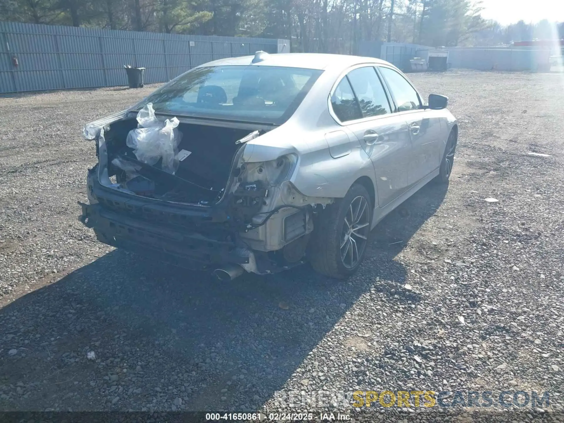 4 Photograph of a damaged car WBA5R7C53KAJ85425 BMW 330I 2019