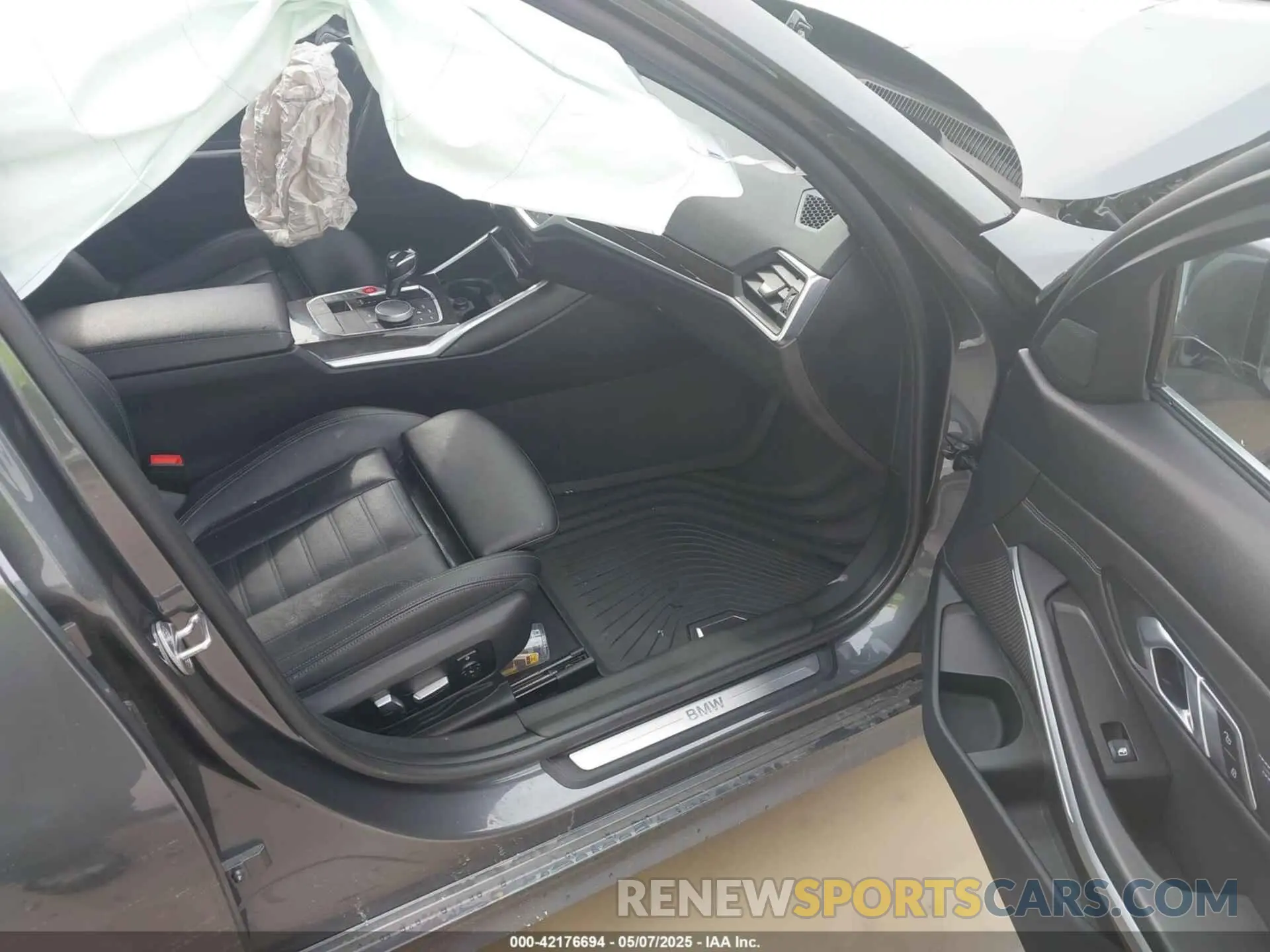 5 Photograph of a damaged car WBA5R7C56KFH24206 BMW 330I 2019