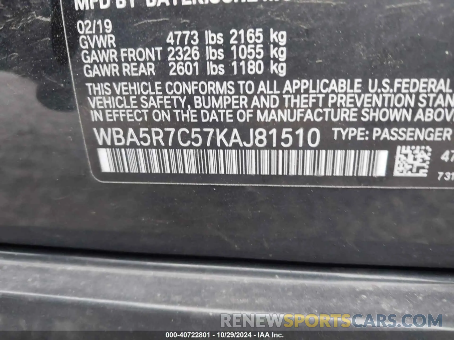 9 Photograph of a damaged car WBA5R7C57KAJ81510 BMW 330I 2019