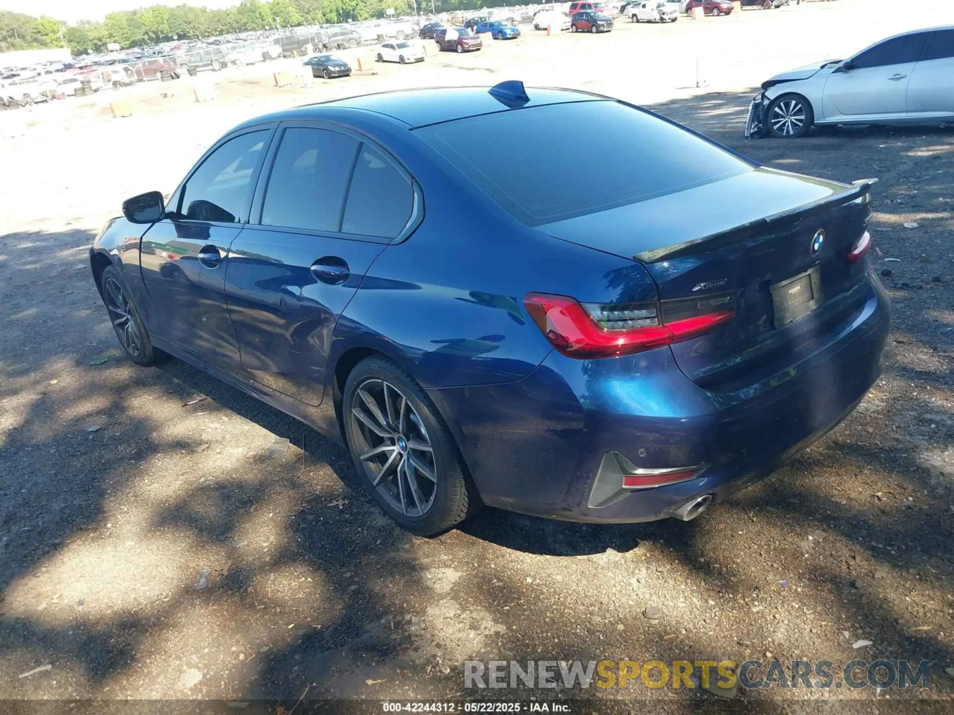 3 Photograph of a damaged car WBA5R7C59KAJ83727 BMW 330I 2019
