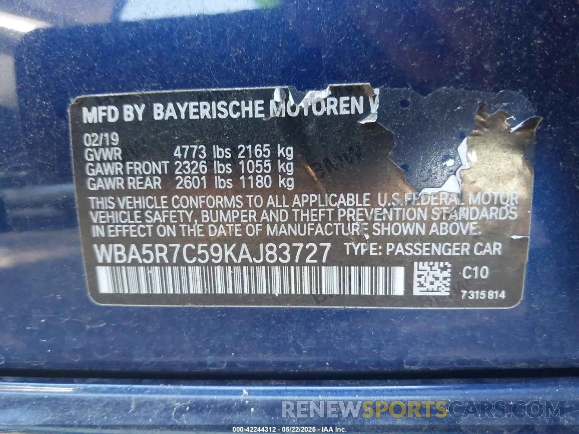 9 Photograph of a damaged car WBA5R7C59KAJ83727 BMW 330I 2019