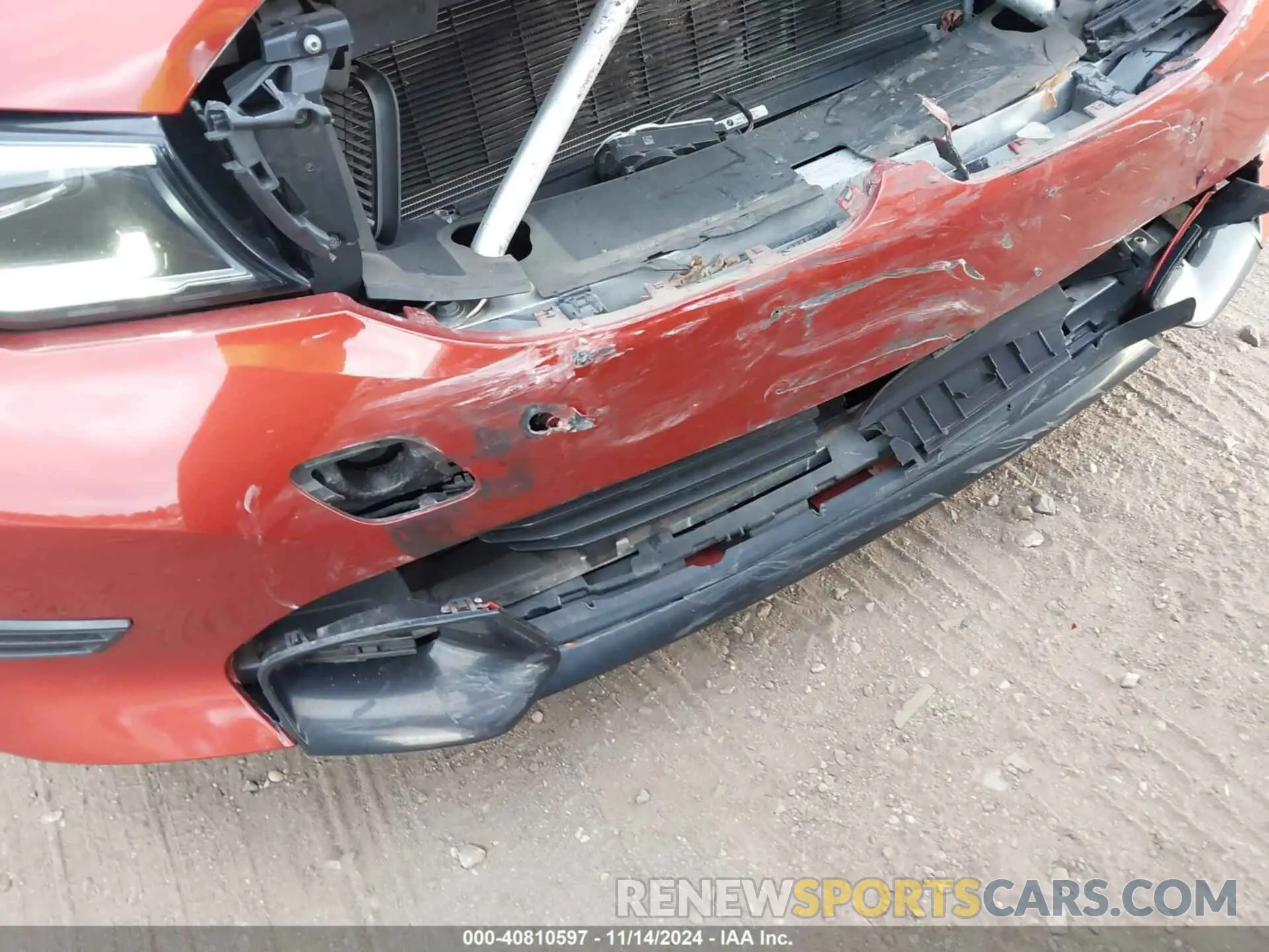 17 Photograph of a damaged car WBA5R7C5XKAJ82618 BMW 330I 2019