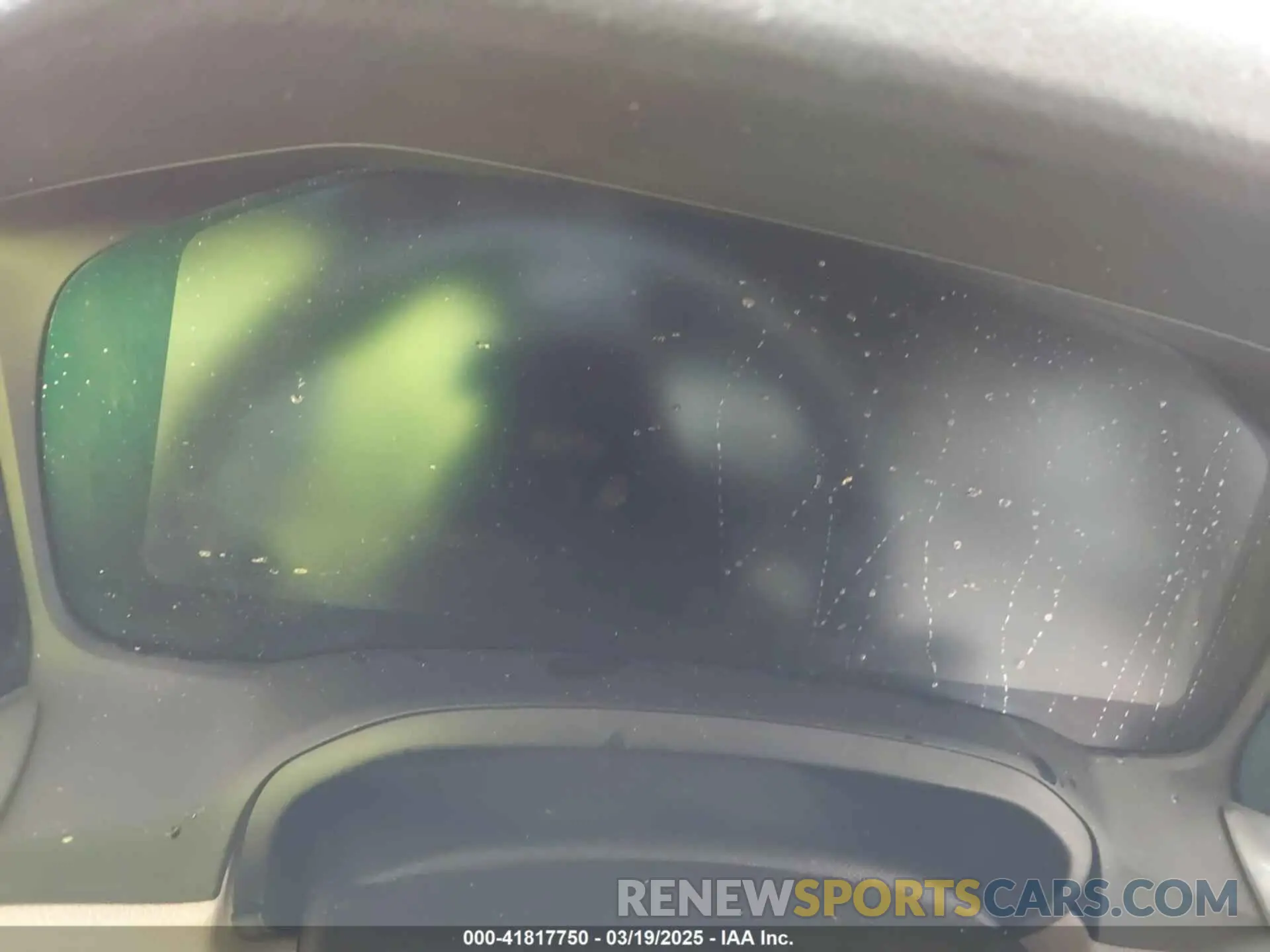 7 Photograph of a damaged car 3MW5R1J00L8B42355 BMW 330I 2020