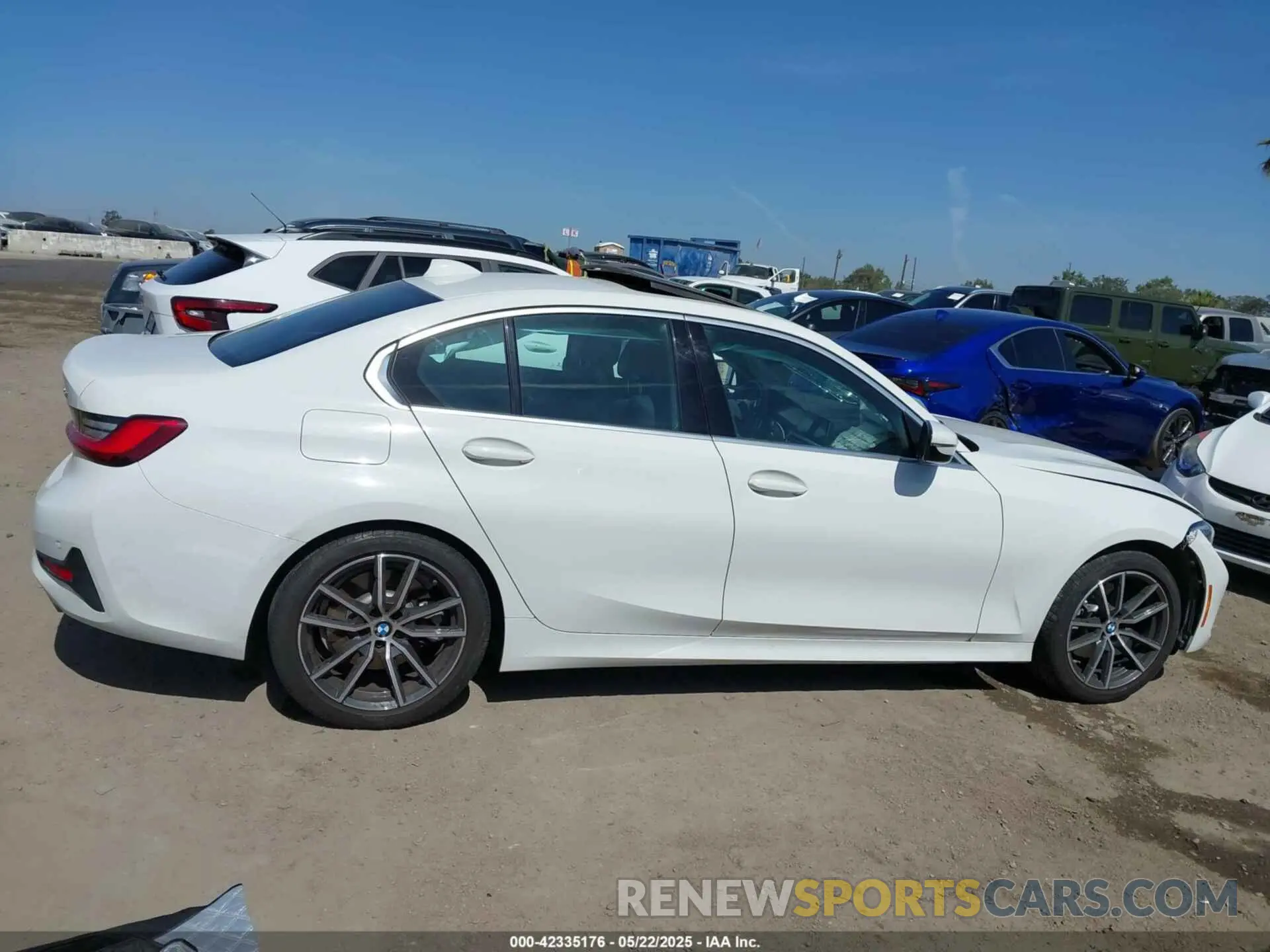 13 Photograph of a damaged car 3MW5R1J01L8B10868 BMW 330I 2020