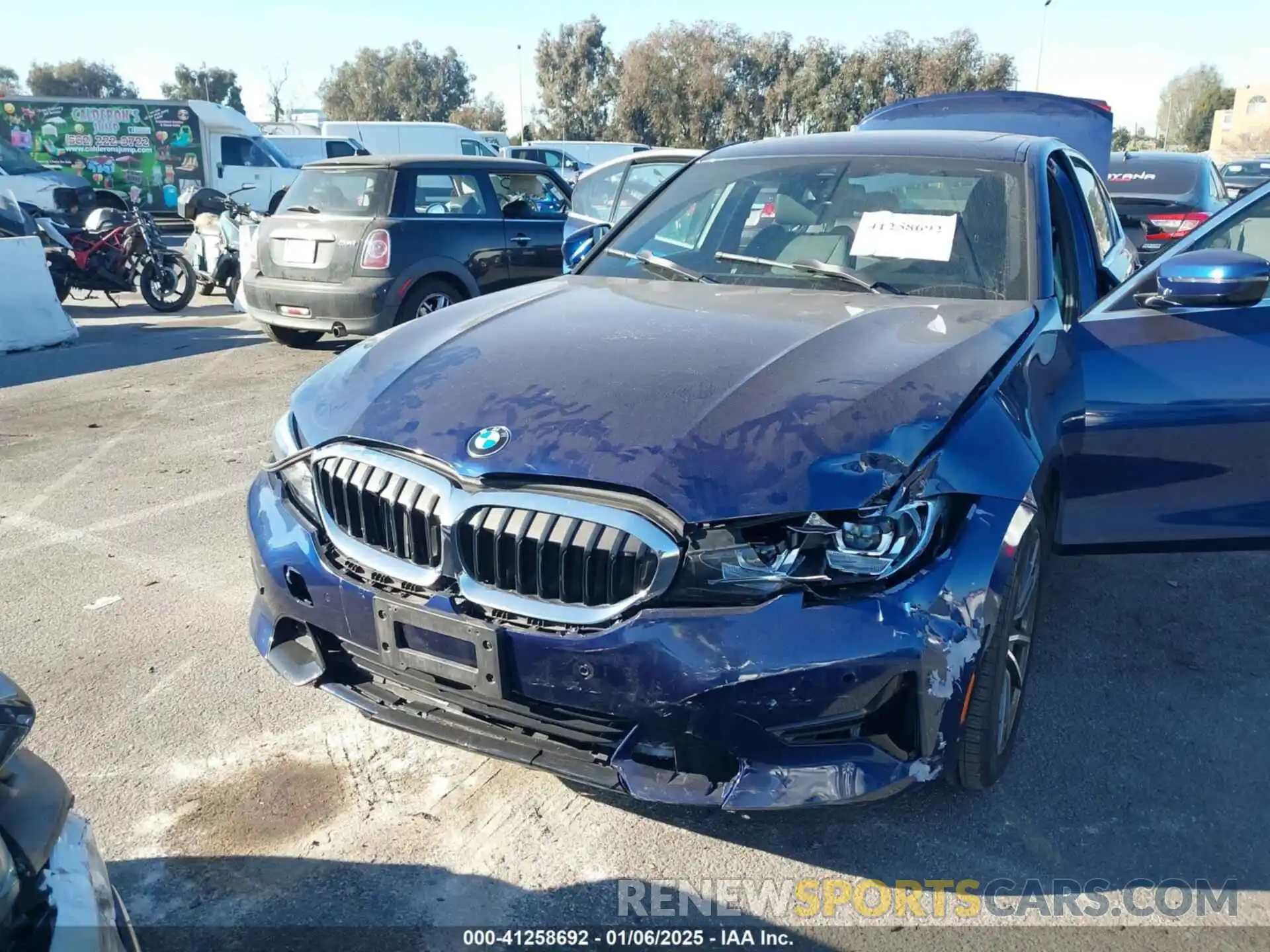 6 Photograph of a damaged car 3MW5R1J01L8B14483 BMW 330I 2020