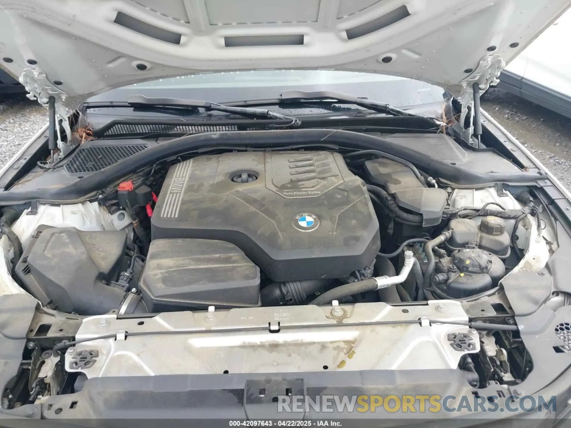 10 Photograph of a damaged car 3MW5R1J02L8B20101 BMW 330I 2020