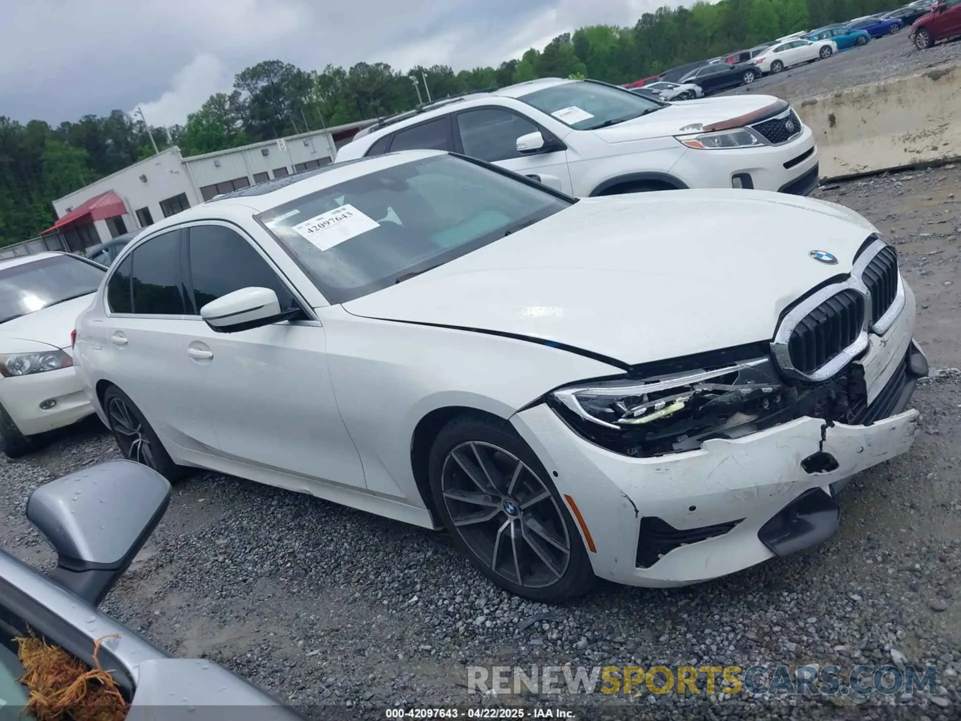 13 Photograph of a damaged car 3MW5R1J02L8B20101 BMW 330I 2020