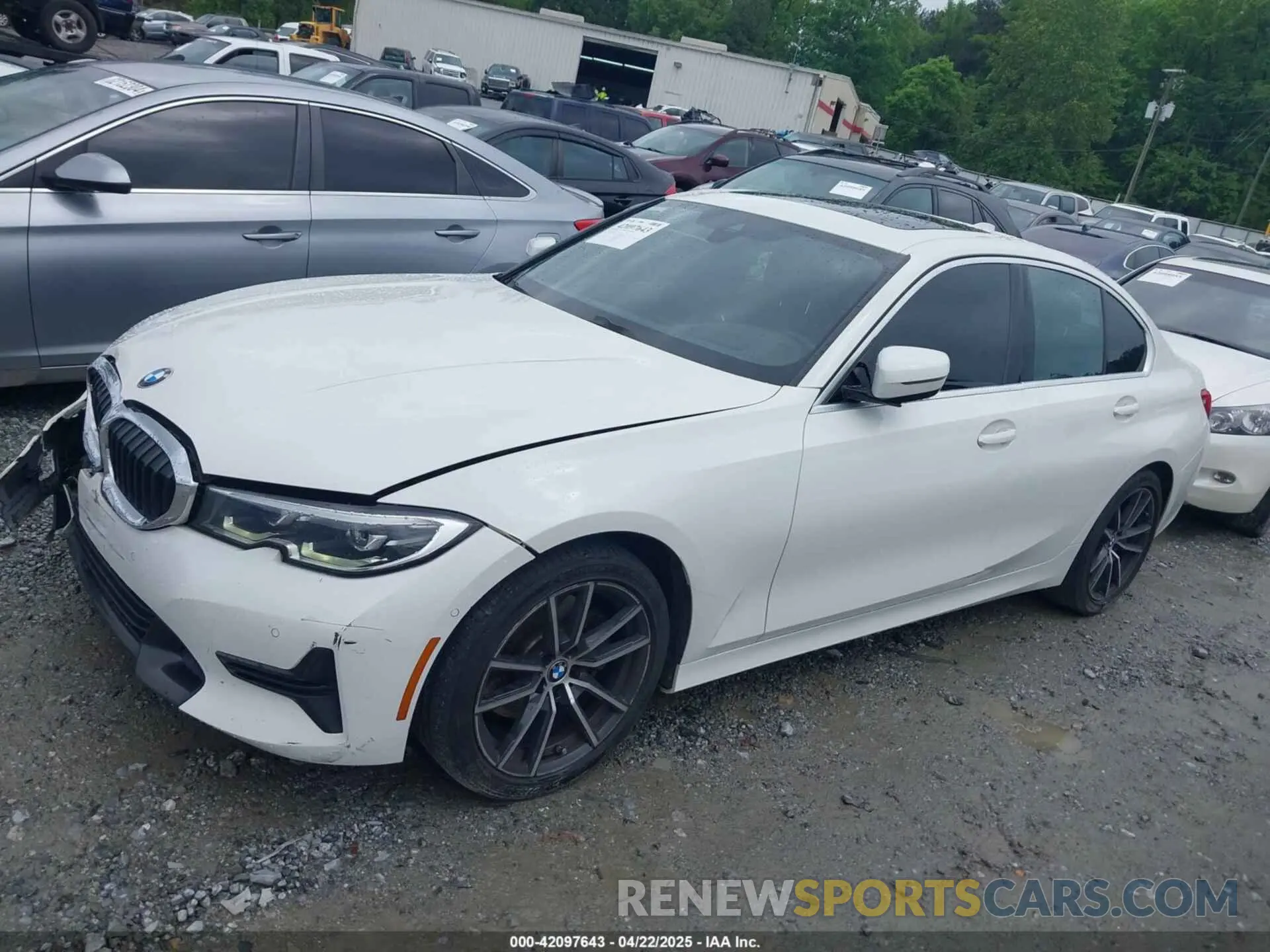 14 Photograph of a damaged car 3MW5R1J02L8B20101 BMW 330I 2020