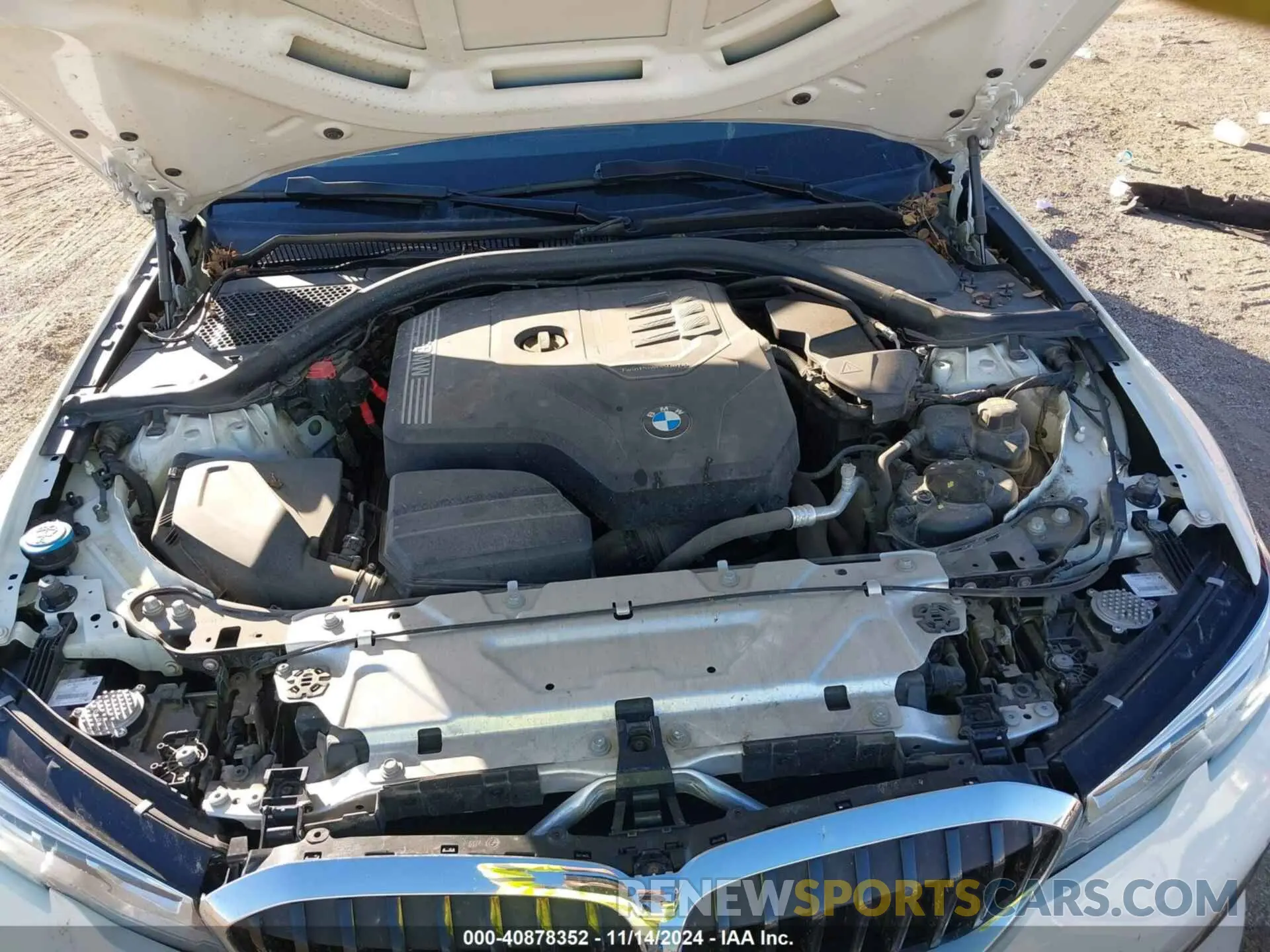 10 Photograph of a damaged car 3MW5R1J02L8B46777 BMW 330I 2020