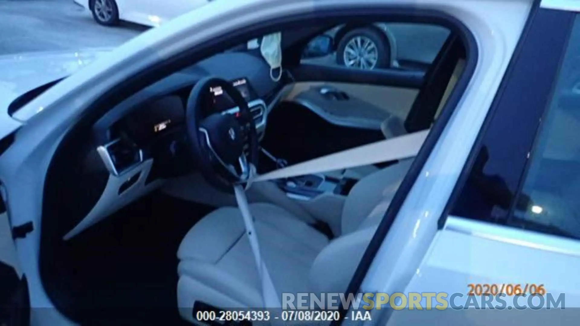 1 Photograph of a damaged car 3MW5R1J04L8B07415 BMW 330I 2020