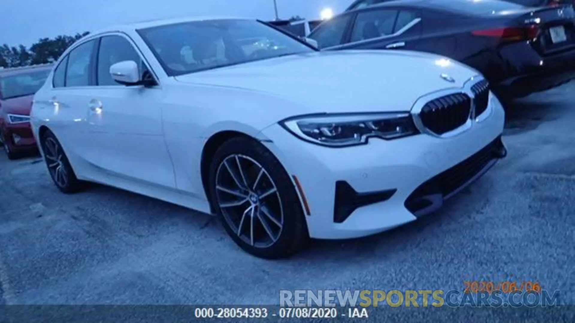 2 Photograph of a damaged car 3MW5R1J04L8B07415 BMW 330I 2020