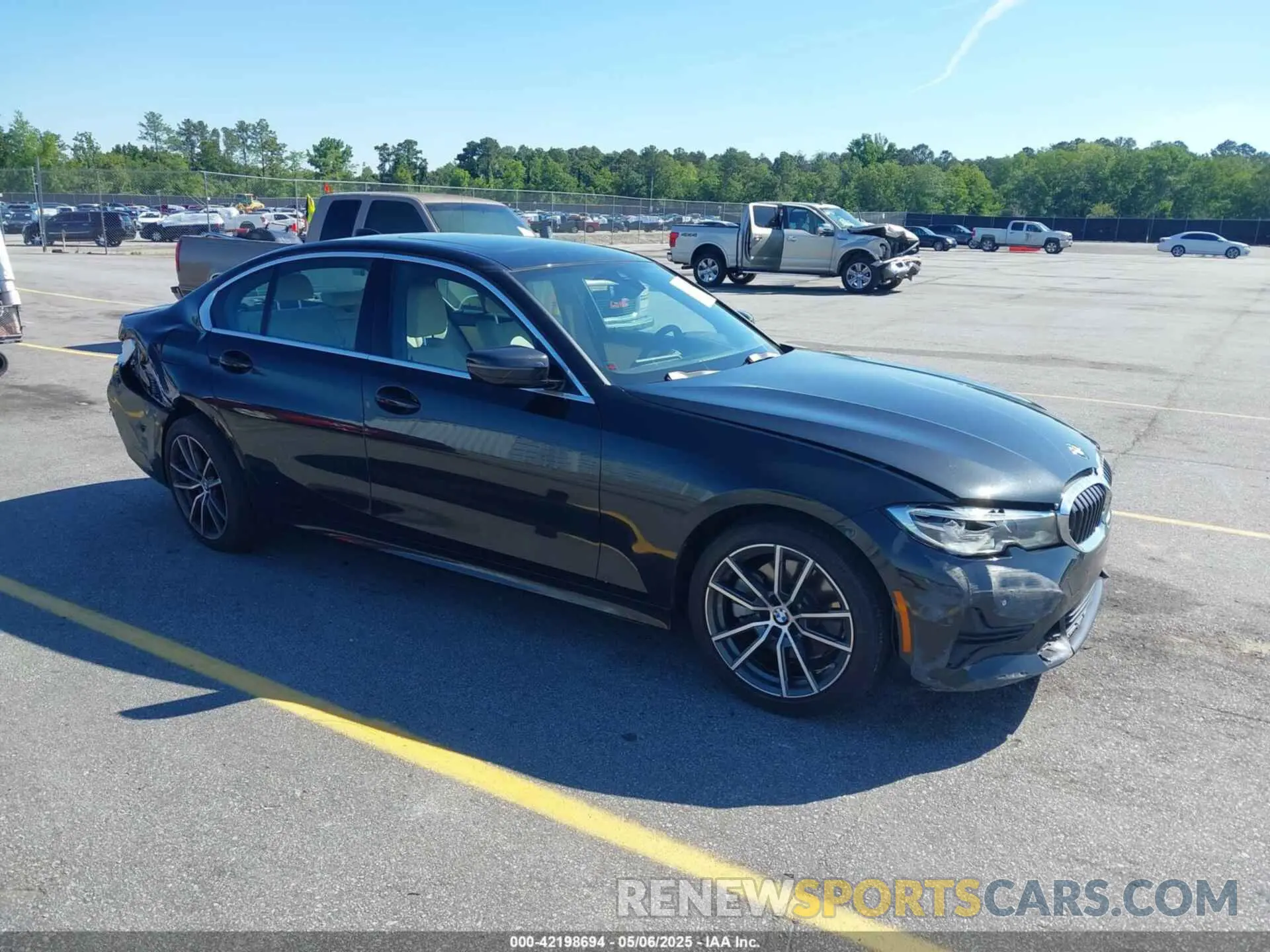 1 Photograph of a damaged car 3MW5R1J04L8B09942 BMW 330I 2020