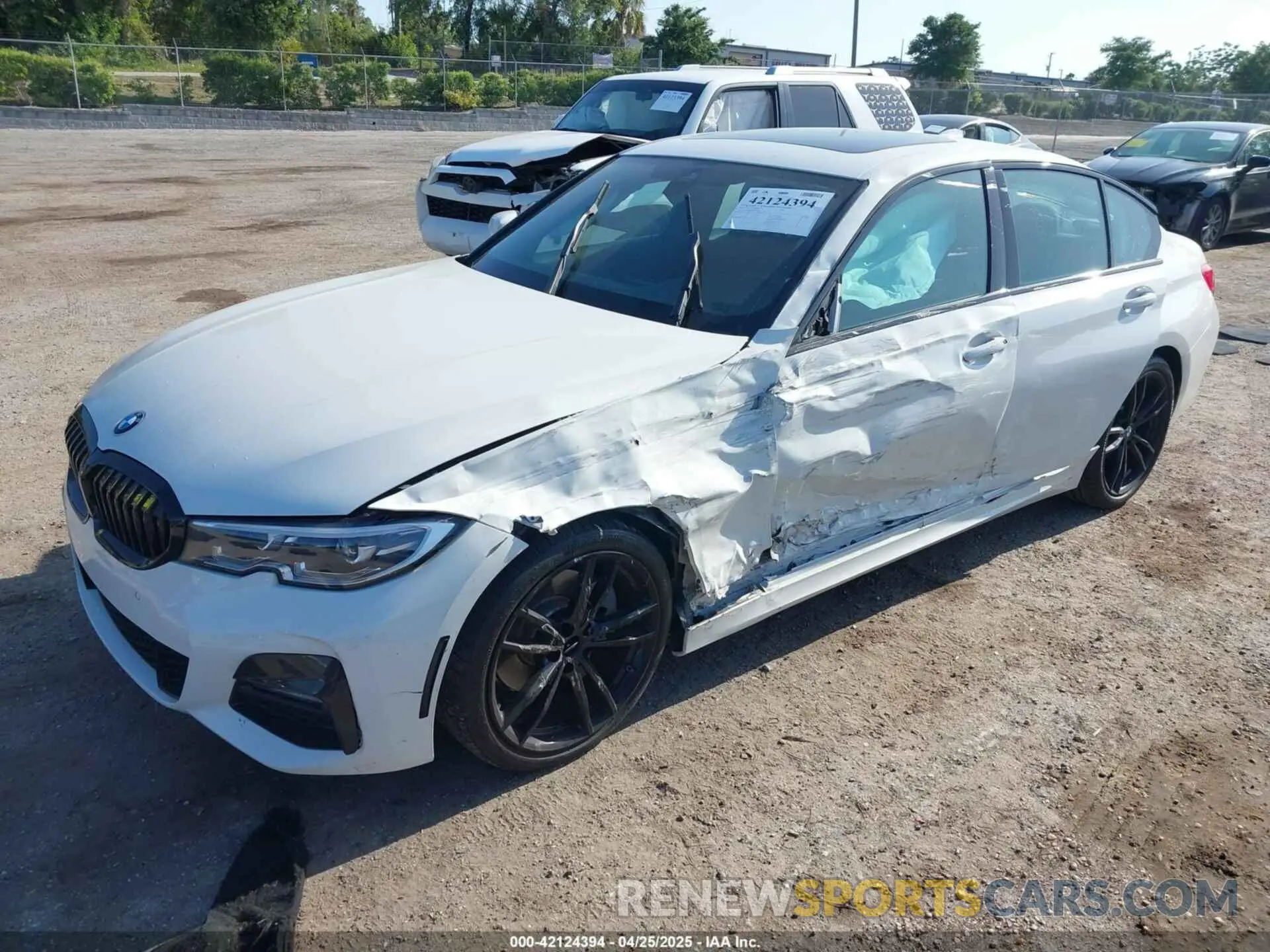 2 Photograph of a damaged car 3MW5R1J04L8B29799 BMW 330I 2020