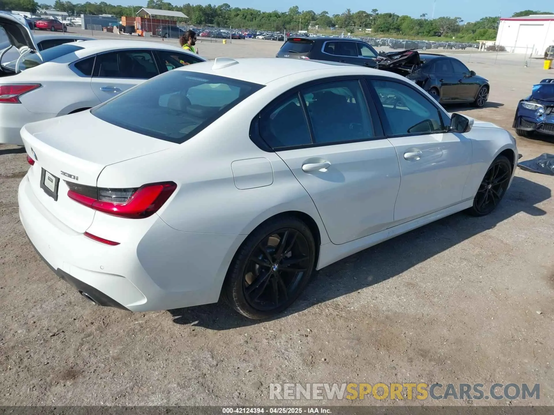 4 Photograph of a damaged car 3MW5R1J04L8B29799 BMW 330I 2020