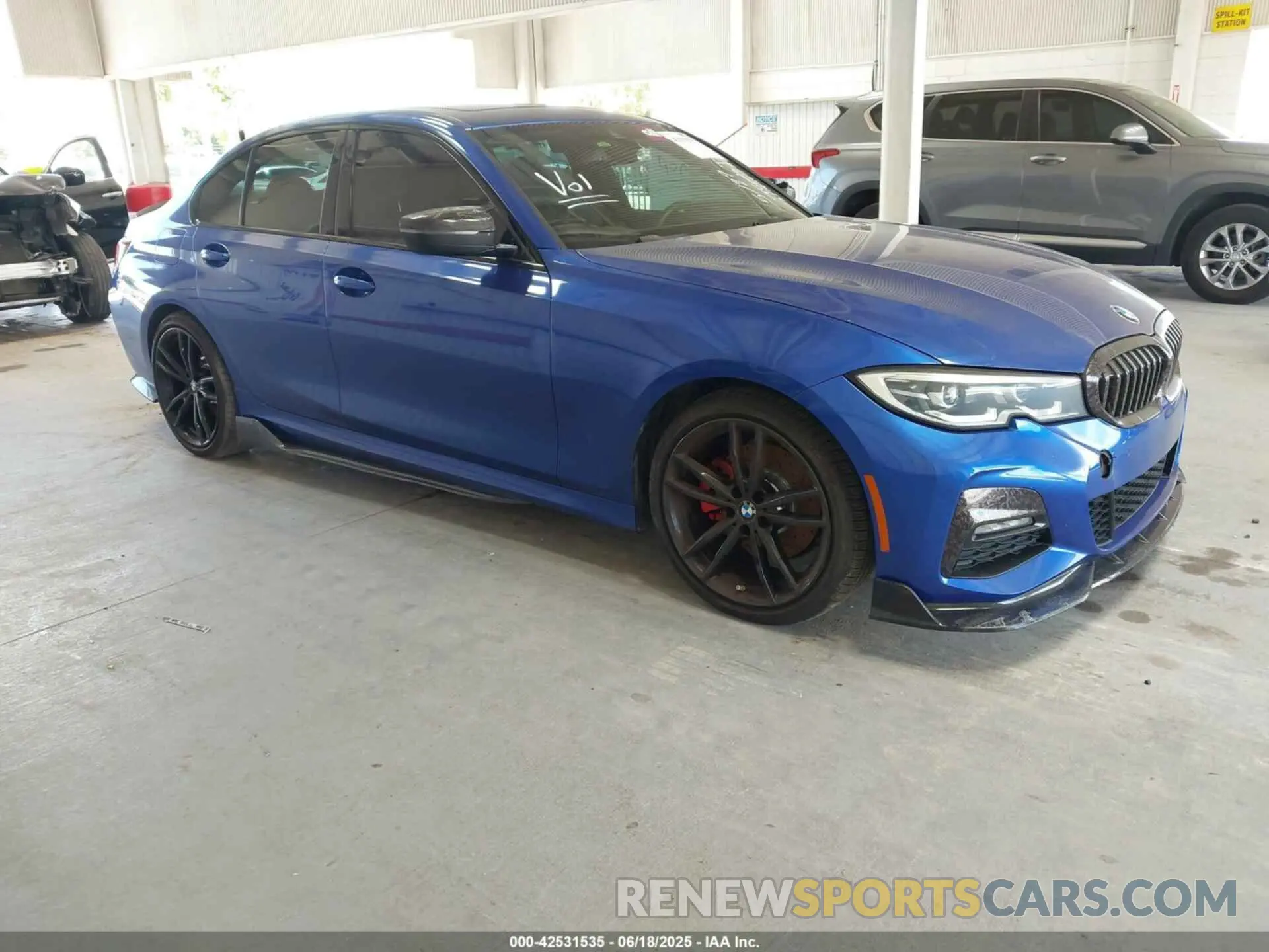 1 Photograph of a damaged car 3MW5R1J04L8B35411 BMW 330I 2020
