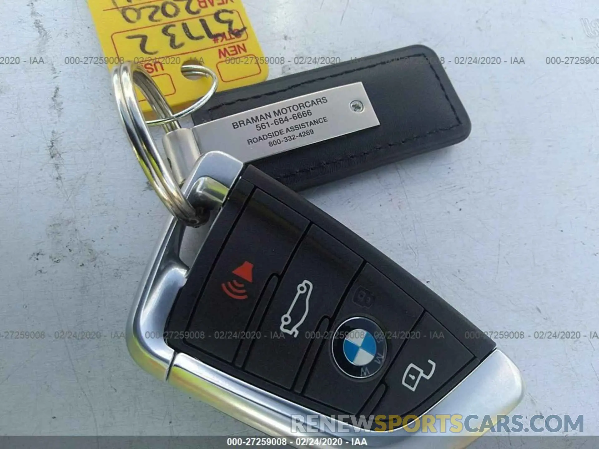 11 Photograph of a damaged car 3MW5R1J07L8B10664 BMW 330I 2020