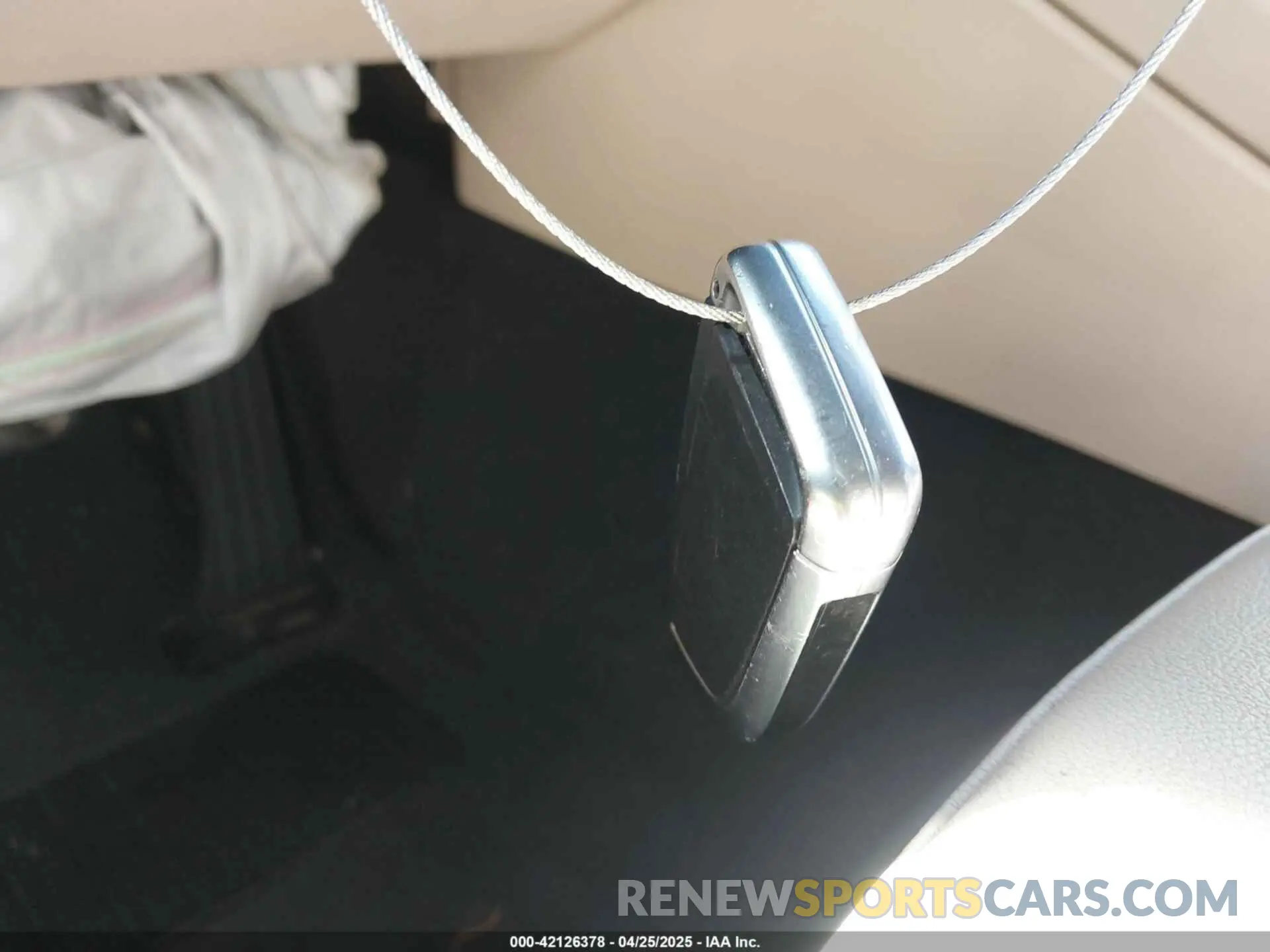 11 Photograph of a damaged car 3MW5R1J0XL8B20976 BMW 330I 2020