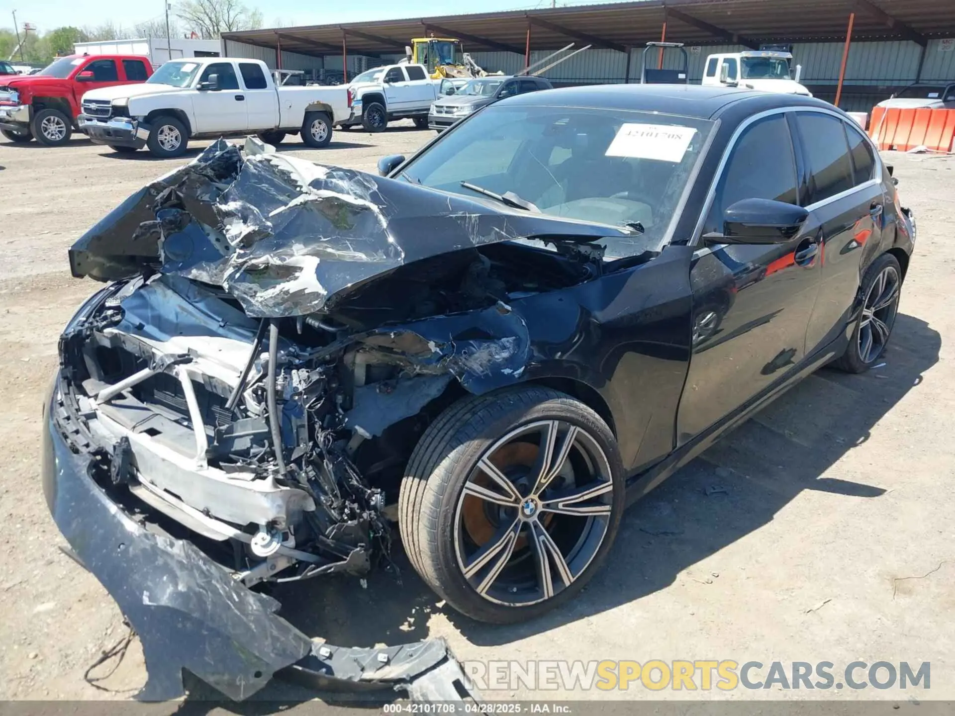 2 Photograph of a damaged car 3MW5R1J0XL8B30004 BMW 330I 2020