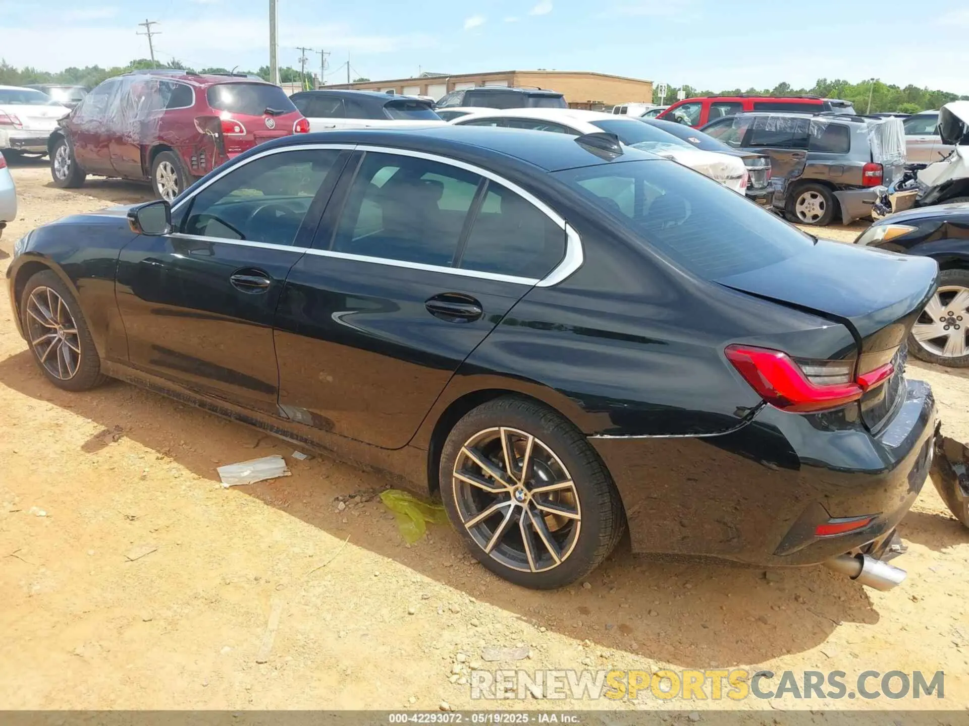 3 Photograph of a damaged car 3MW5R1J0XL8B34103 BMW 330I 2020