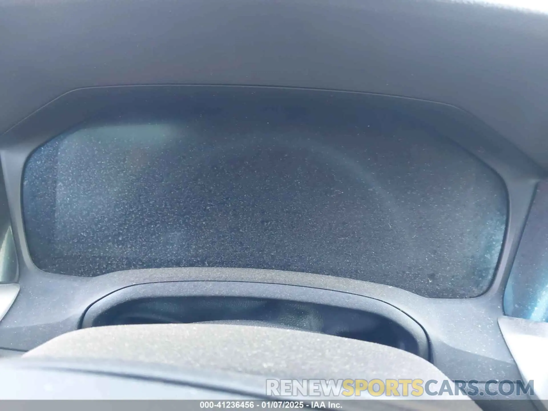 14 Photograph of a damaged car 3MW5R1J0XL8B39625 BMW 330I 2020