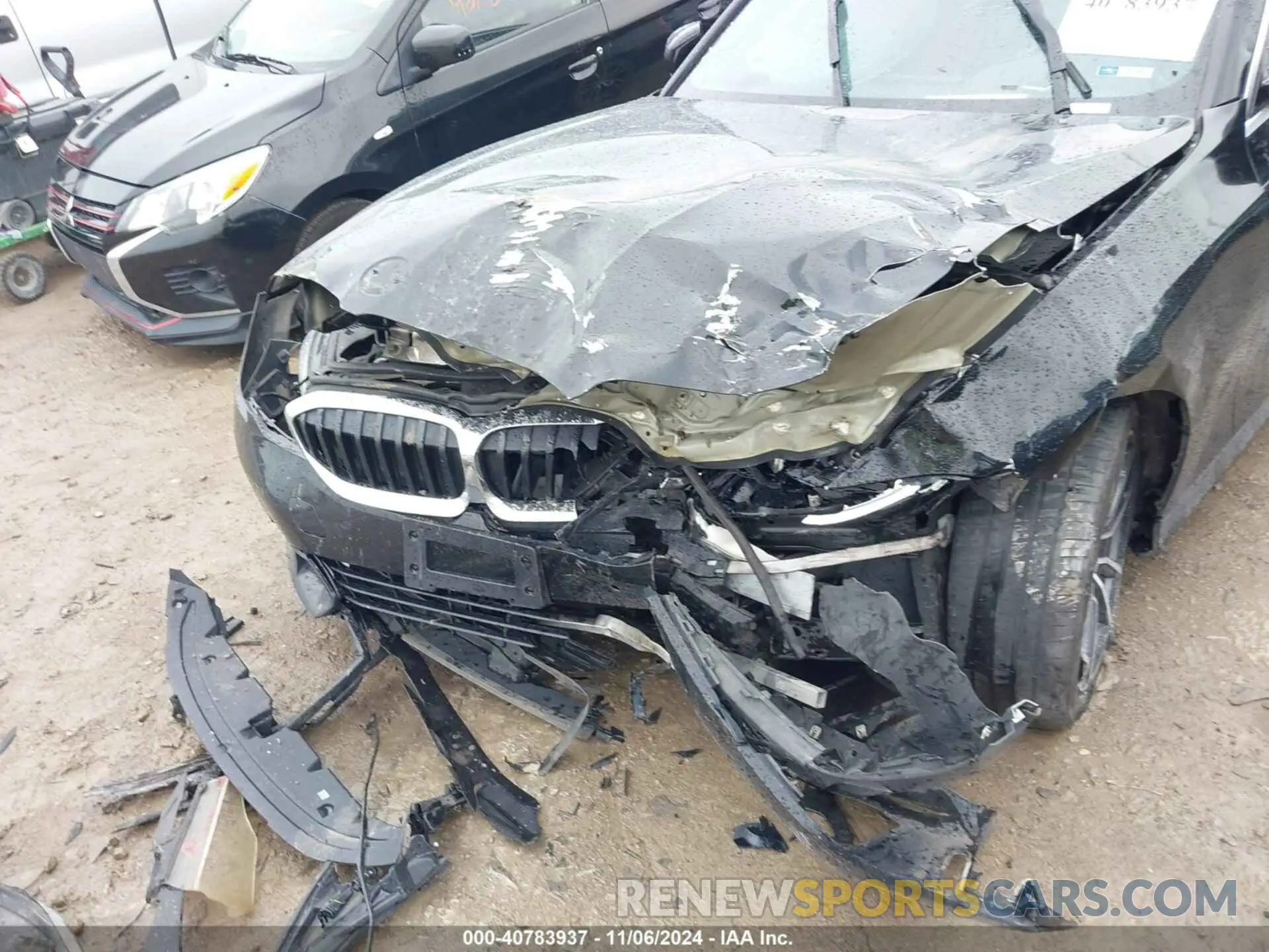 6 Photograph of a damaged car 3MW5R7J00L8B04255 BMW 330I 2020