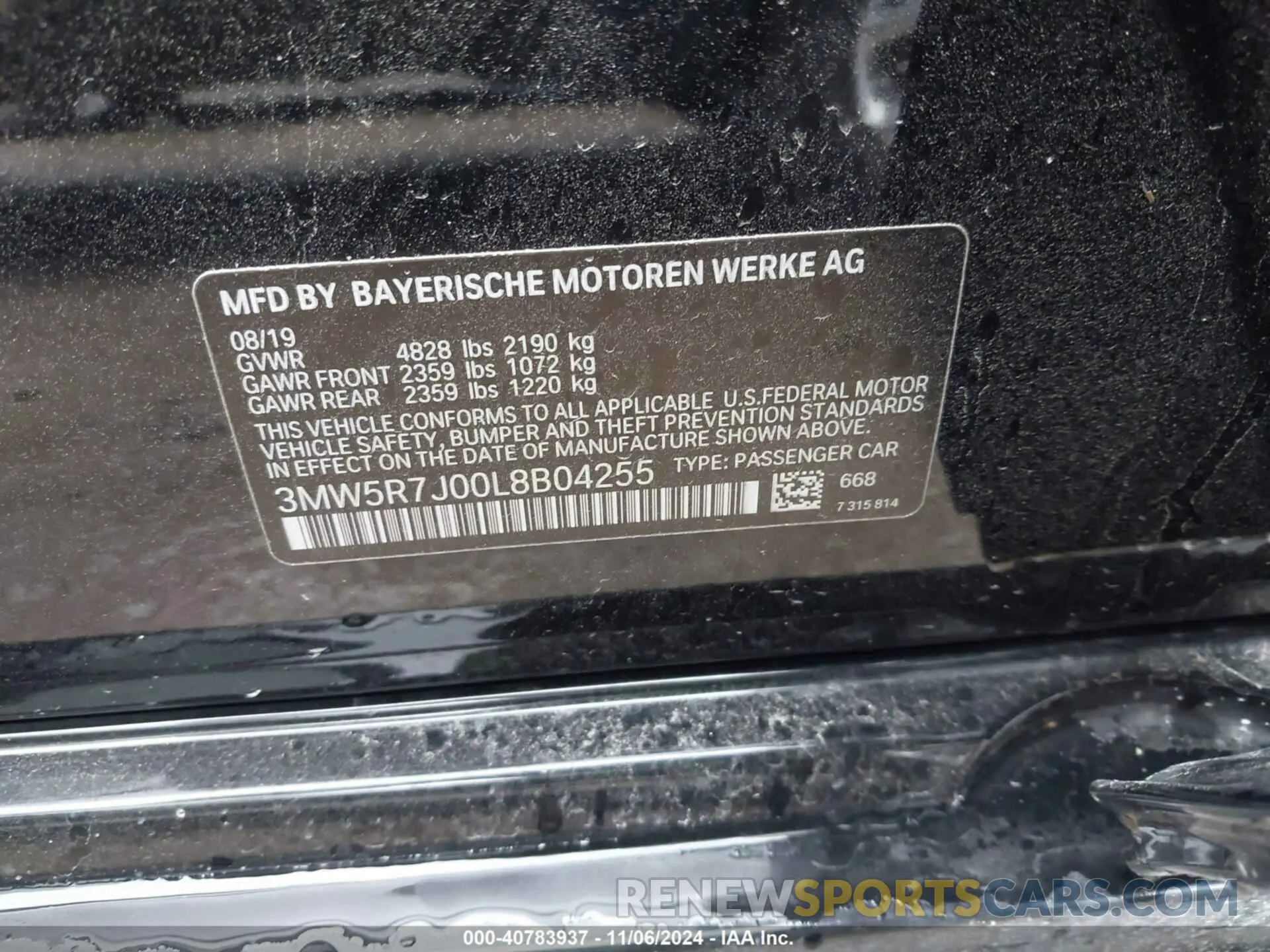 9 Photograph of a damaged car 3MW5R7J00L8B04255 BMW 330I 2020