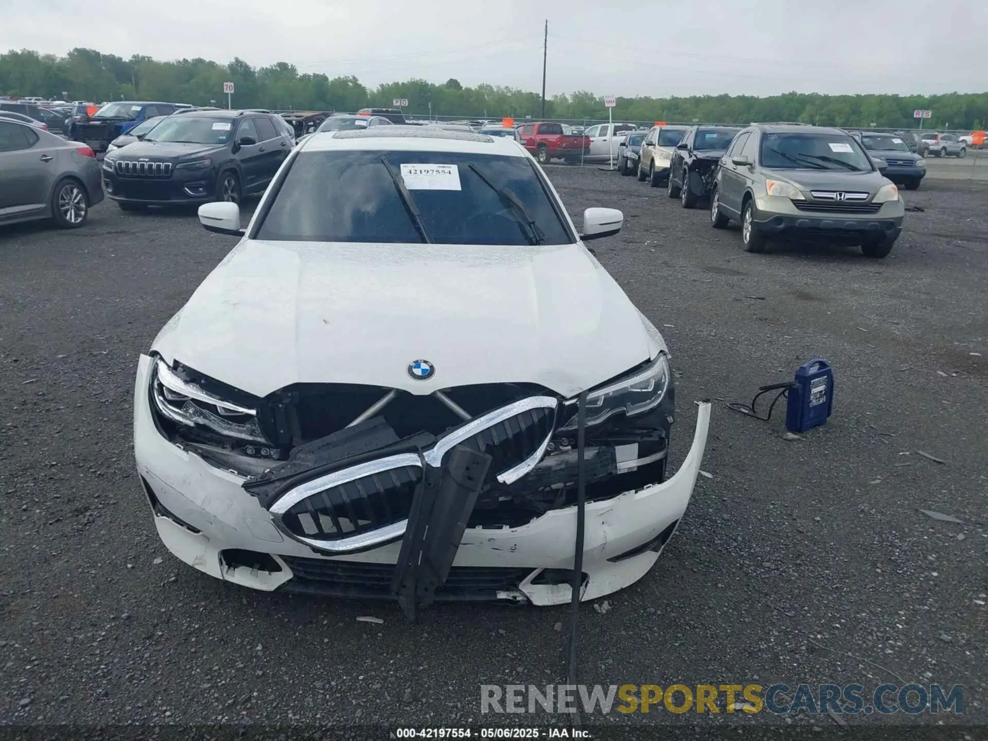 12 Photograph of a damaged car 3MW5R7J00L8B06071 BMW 330I 2020