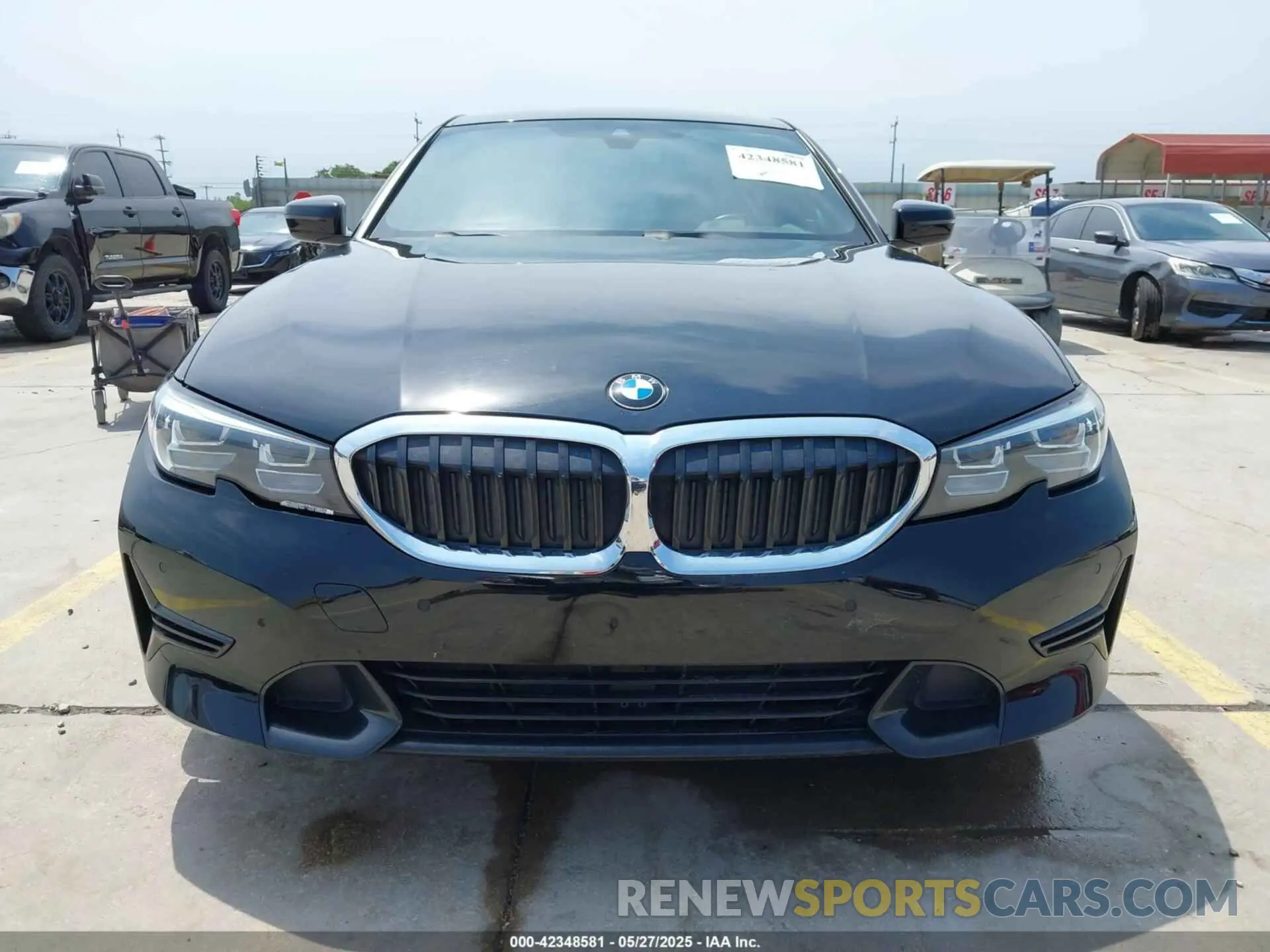 12 Photograph of a damaged car 3MW5R7J00L8B15482 BMW 330I 2020