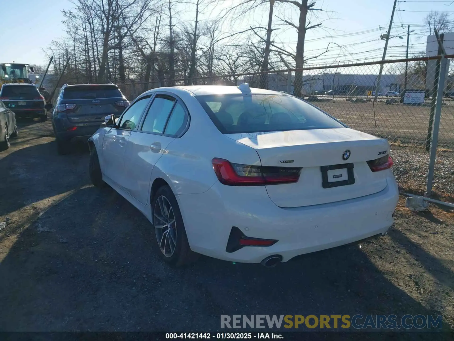 3 Photograph of a damaged car 3MW5R7J00L8B34288 BMW 330I 2020
