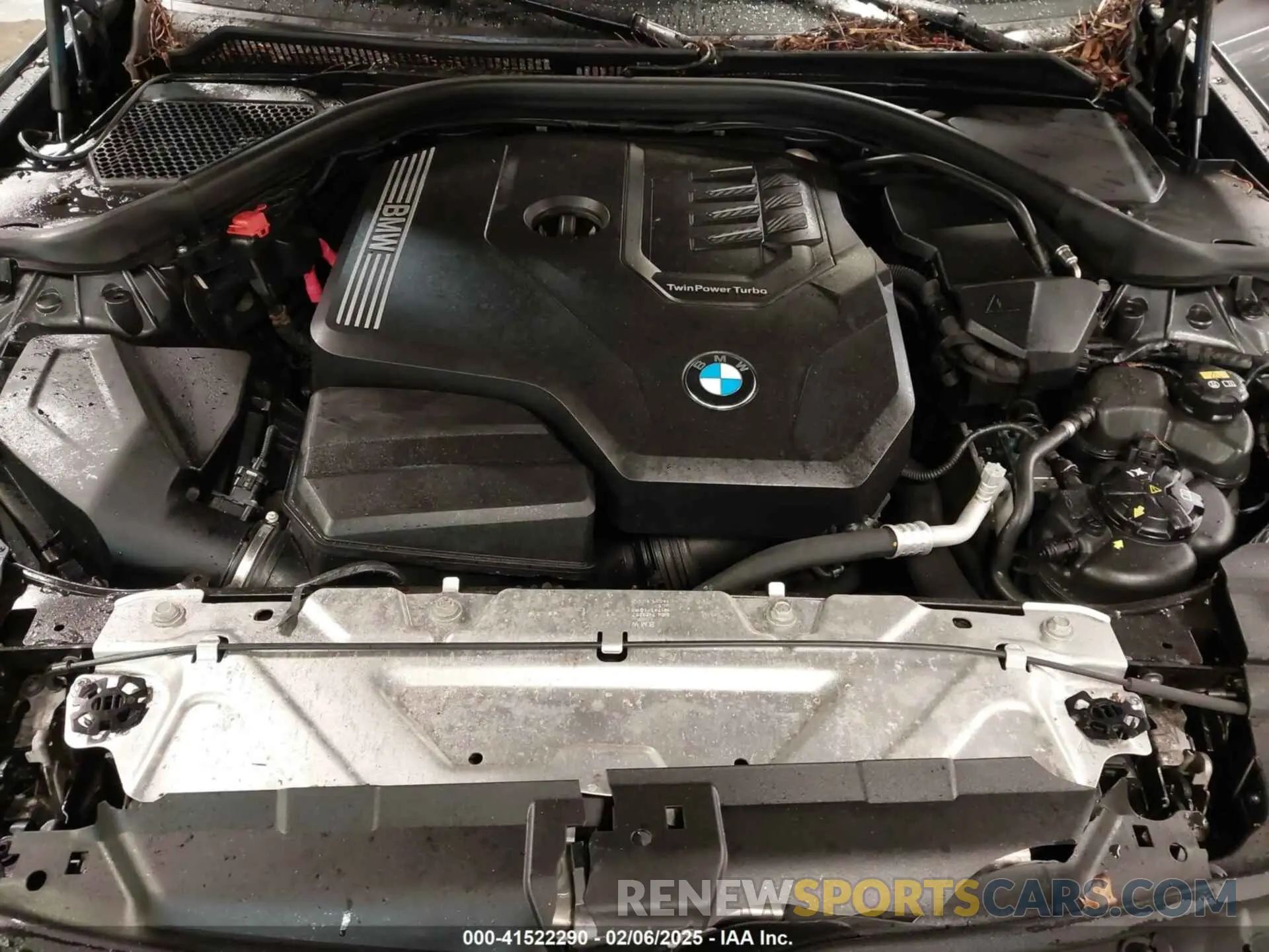 10 Photograph of a damaged car 3MW5R7J01L8B17306 BMW 330I 2020