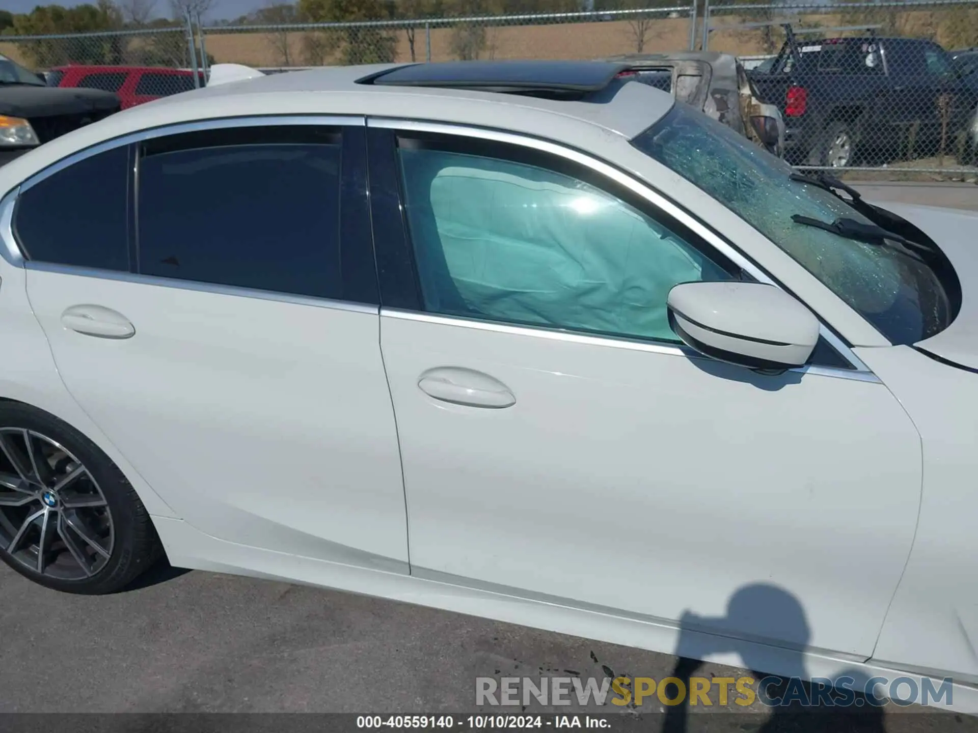 13 Photograph of a damaged car 3MW5R7J01L8B24899 BMW 330I 2020