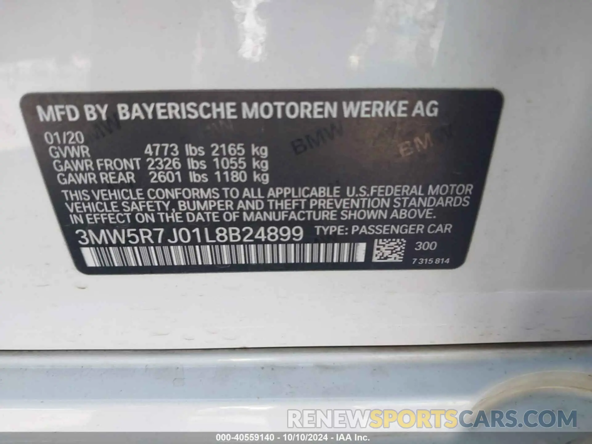9 Photograph of a damaged car 3MW5R7J01L8B24899 BMW 330I 2020
