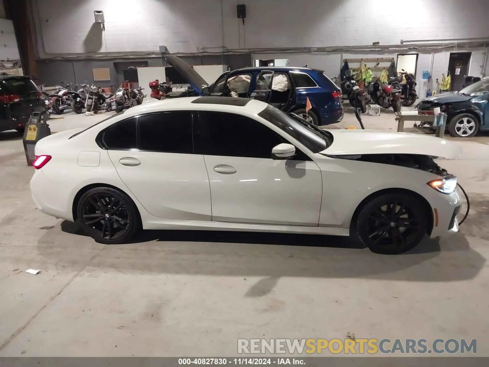 13 Photograph of a damaged car 3MW5R7J02L8B08517 BMW 330I 2020