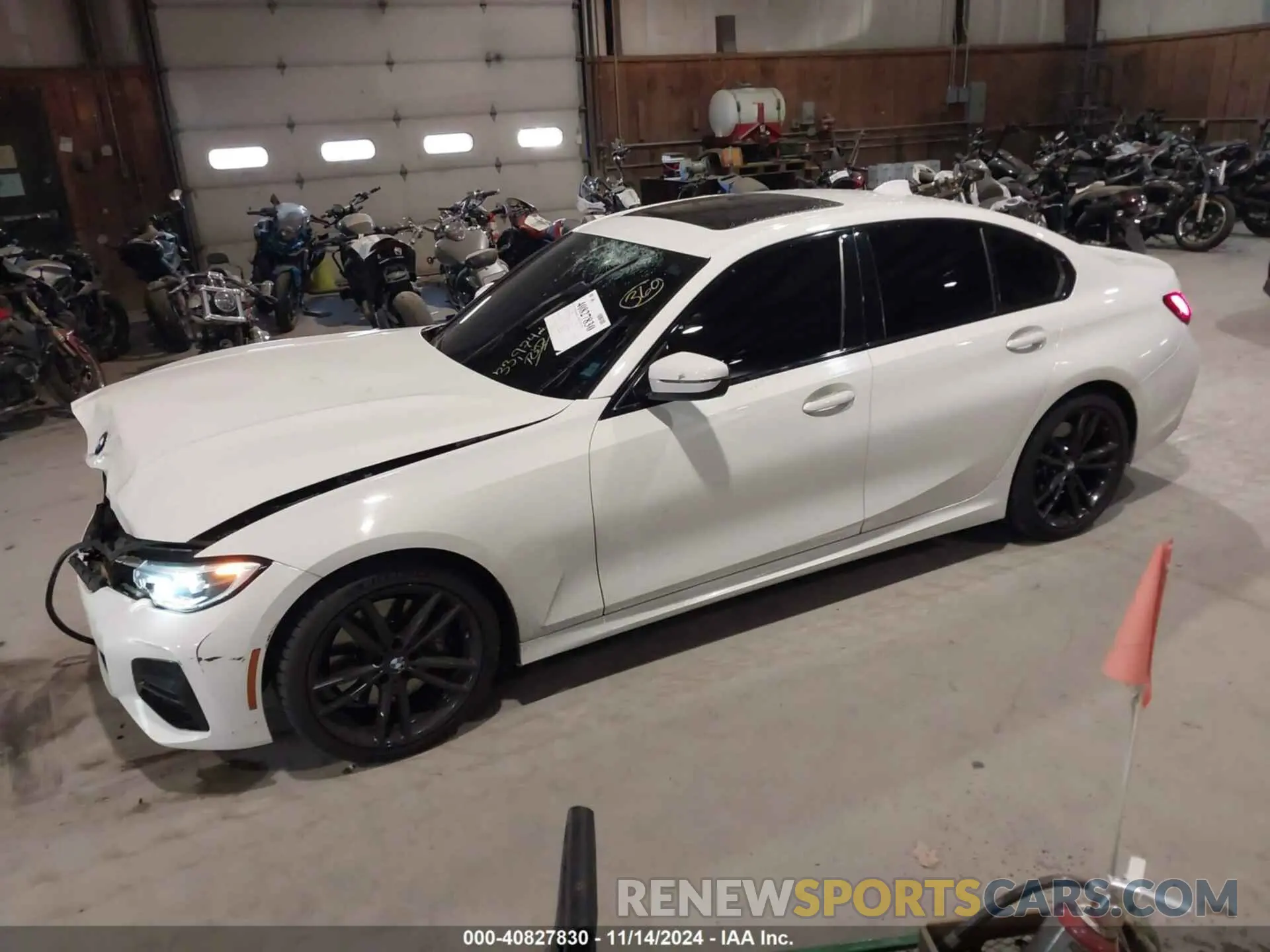 2 Photograph of a damaged car 3MW5R7J02L8B08517 BMW 330I 2020