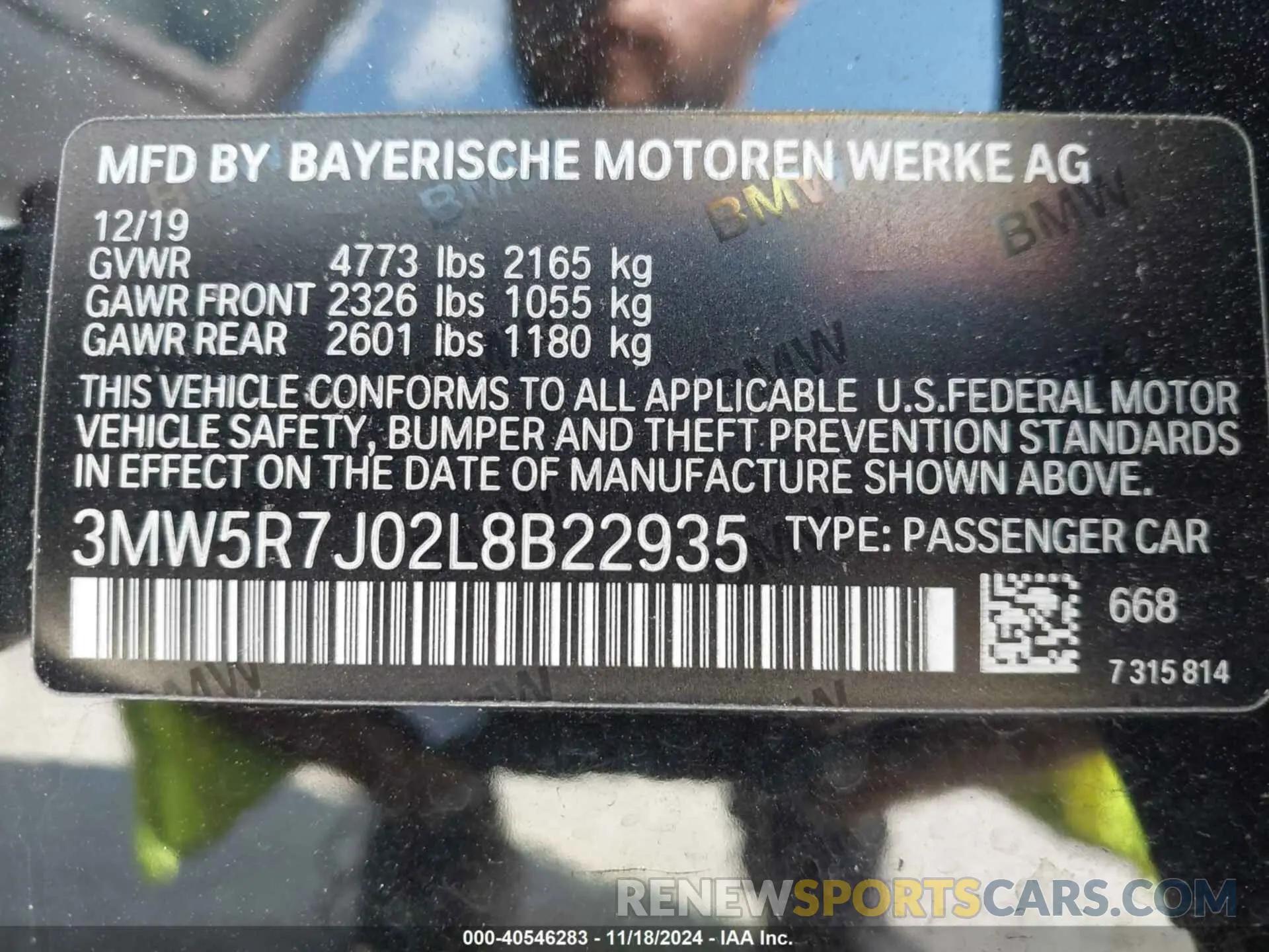 9 Photograph of a damaged car 3MW5R7J02L8B22935 BMW 330I 2020