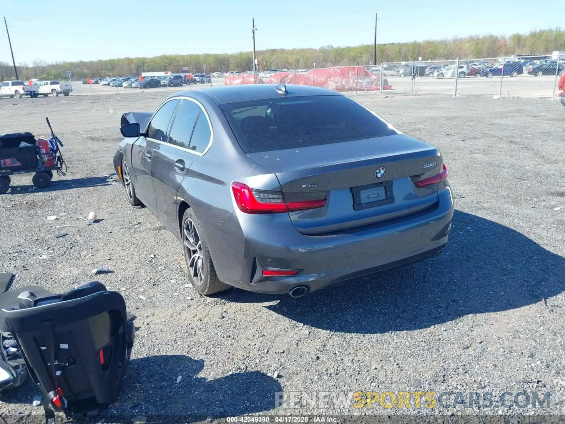 3 Photograph of a damaged car 3MW5R7J07L8B16676 BMW 330I 2020