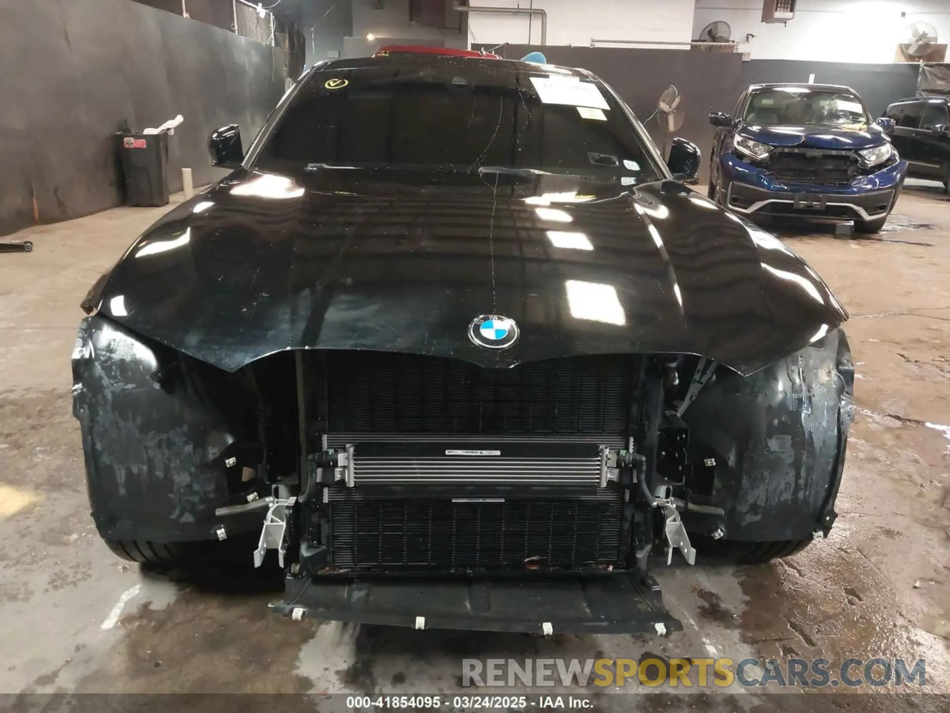 13 Photograph of a damaged car 3MW5R7J08L8B10398 BMW 330I 2020