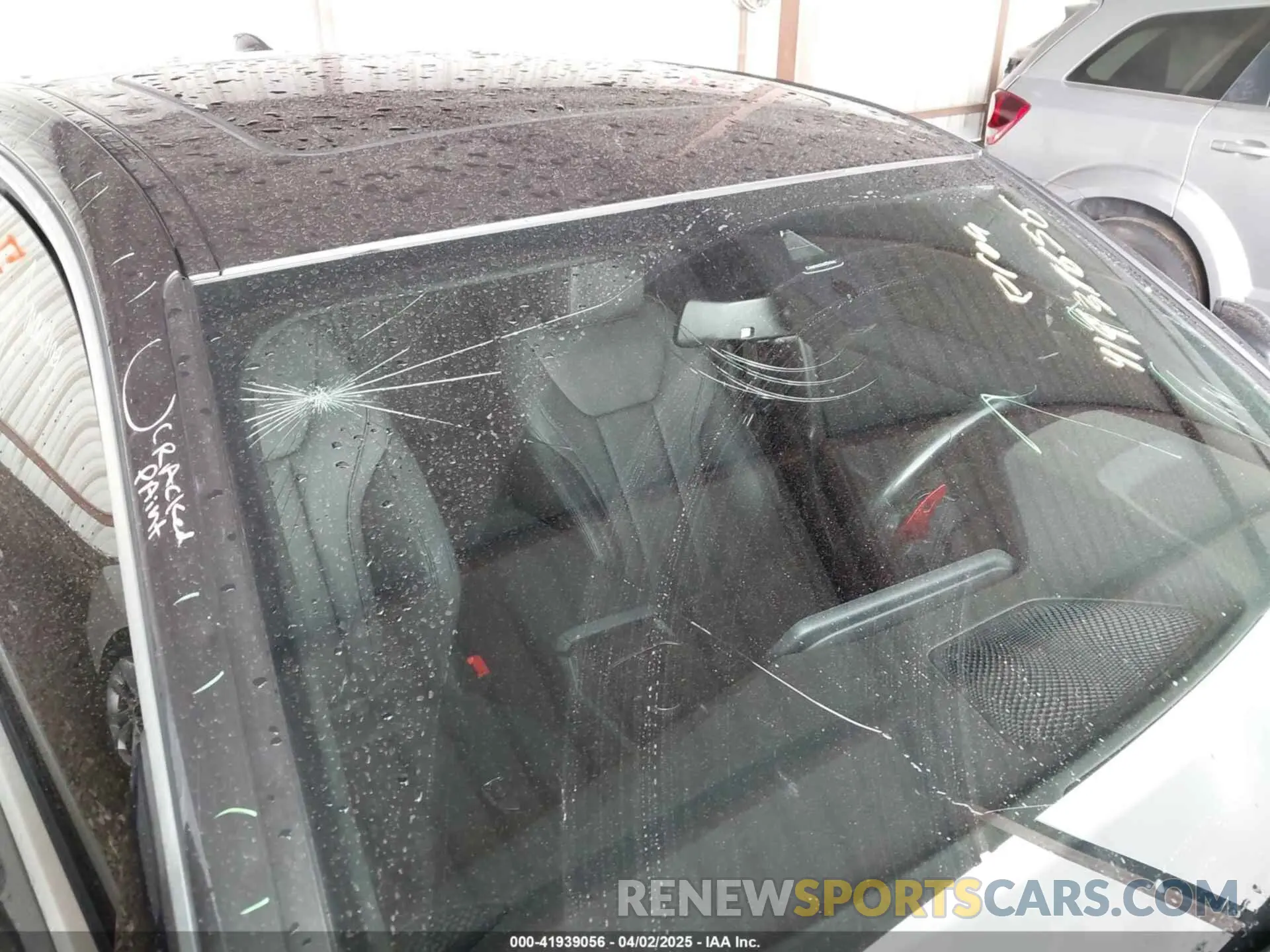 12 Photograph of a damaged car 3MW5R7J09L8B05601 BMW 330I 2020